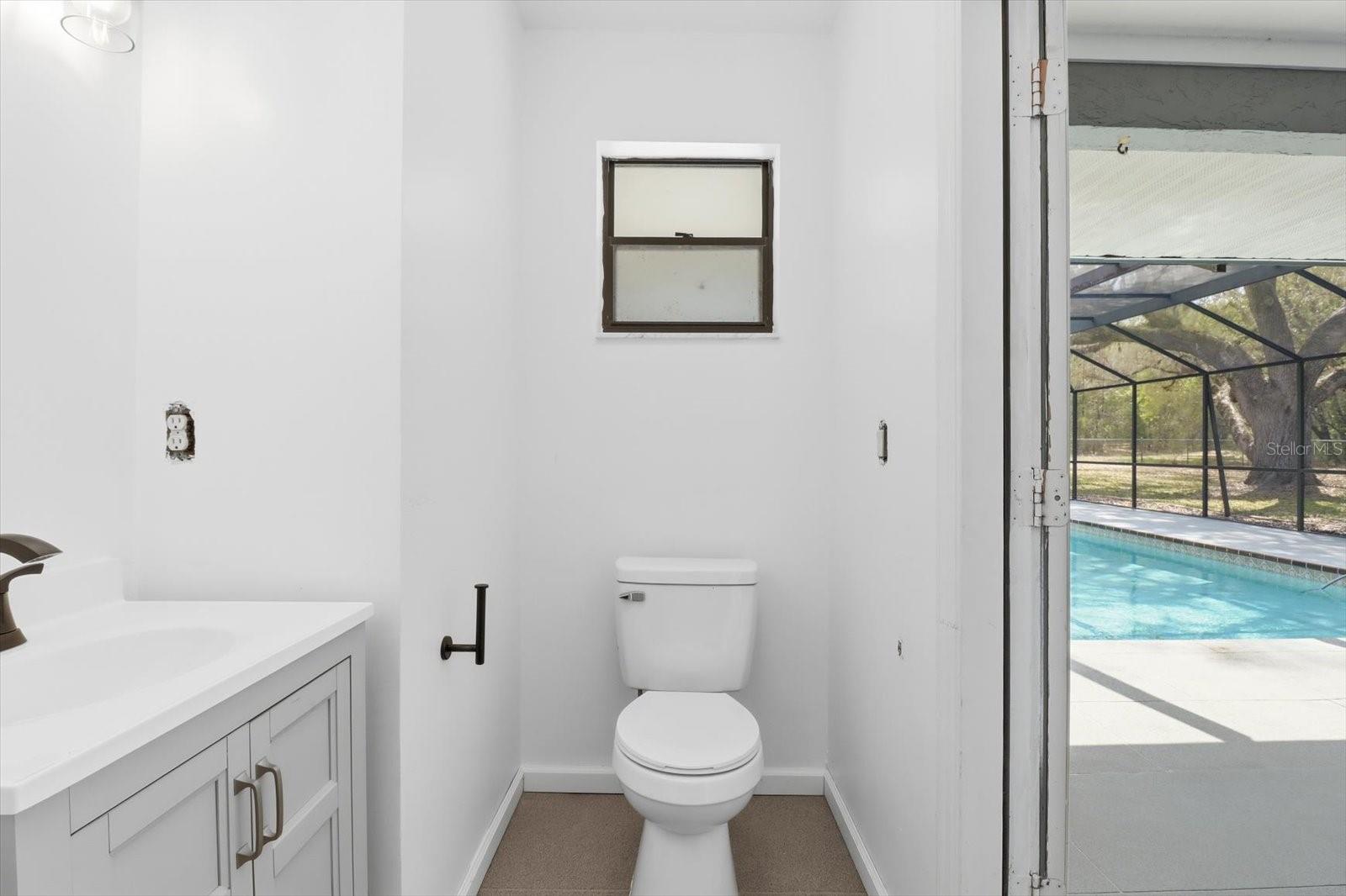 Image 16 of 51 For 1804 Humphrey Lane