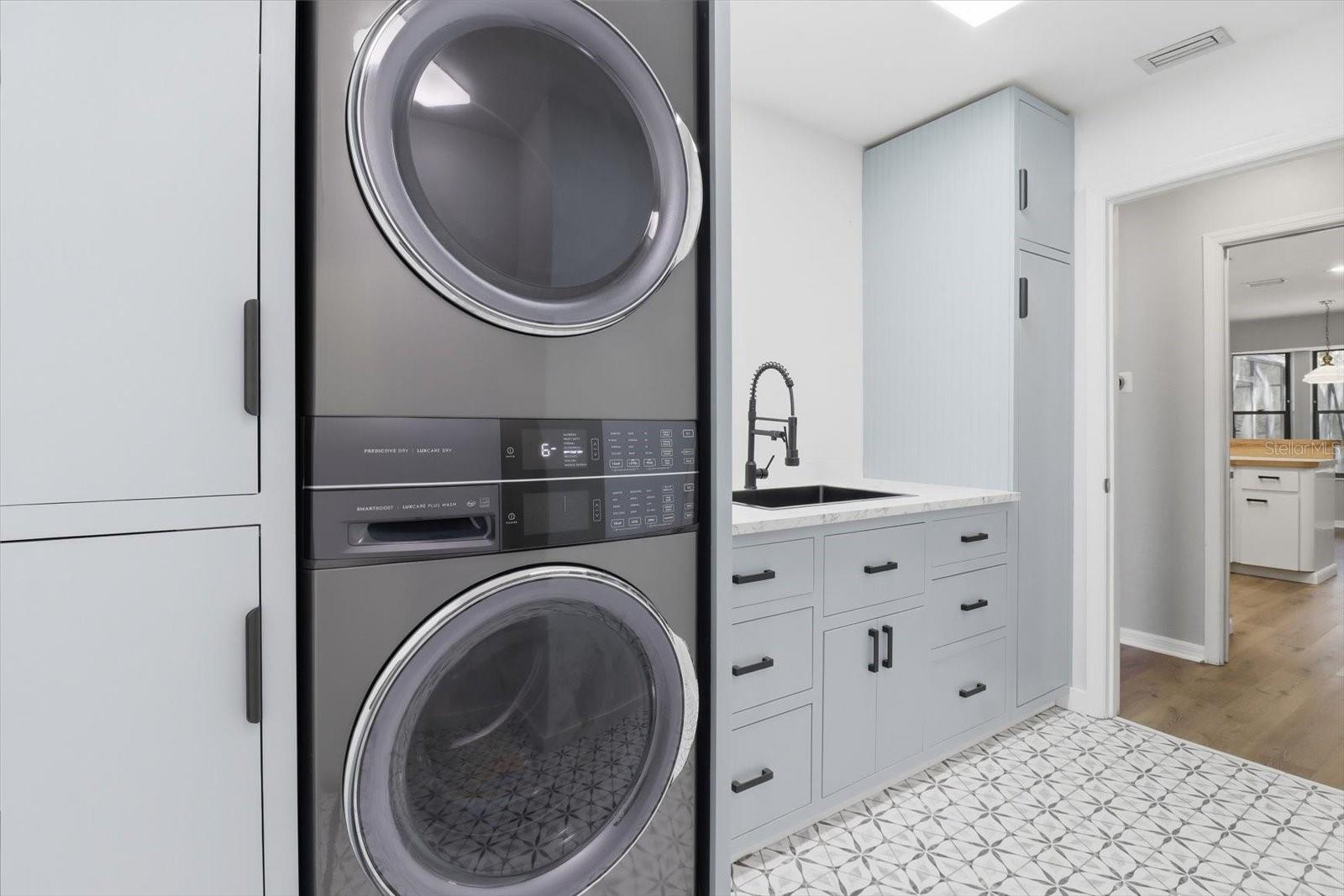 Image 29 of 51 For 1804 Humphrey Lane