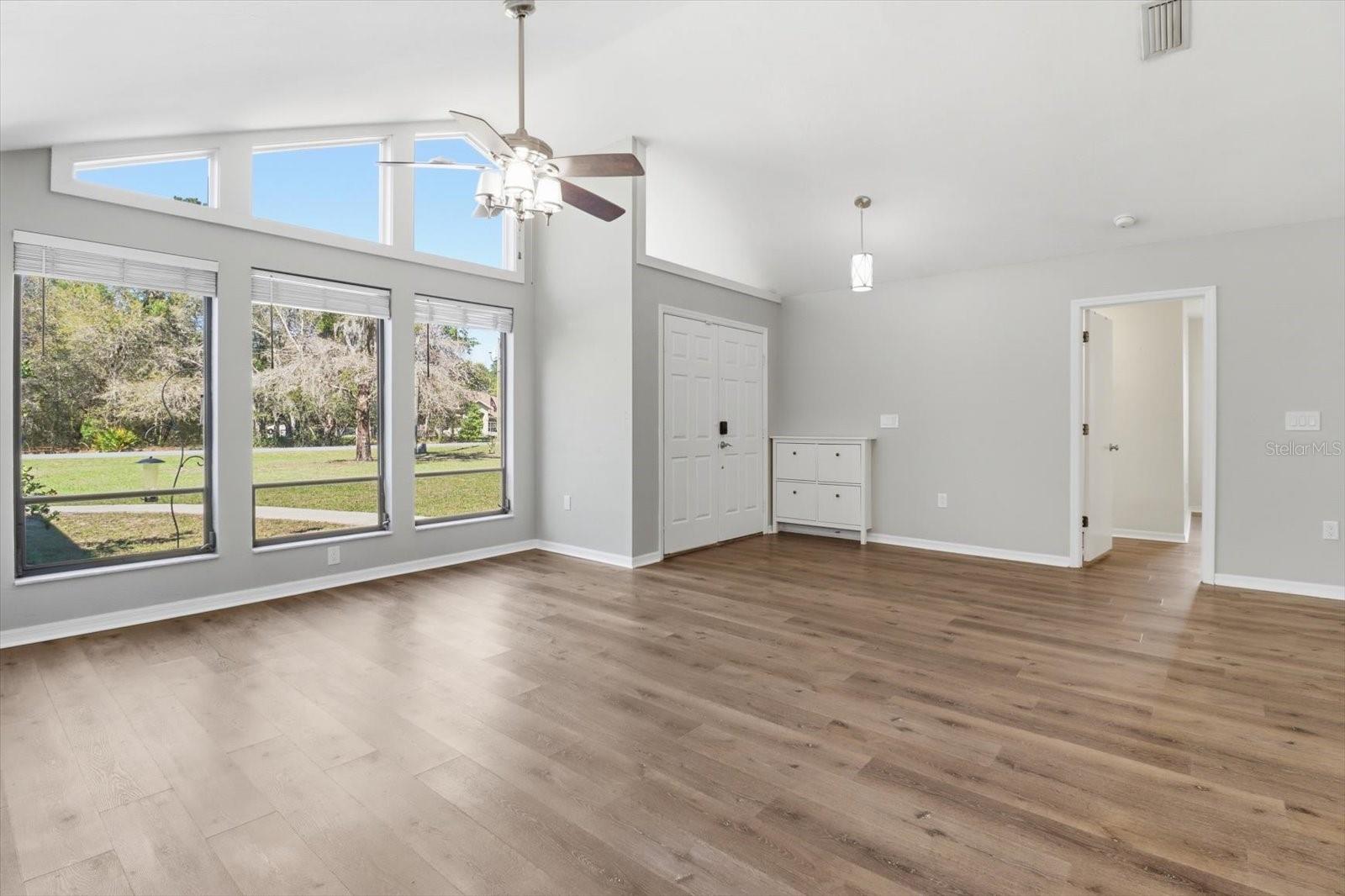 Image 3 of 51 For 1804 Humphrey Lane