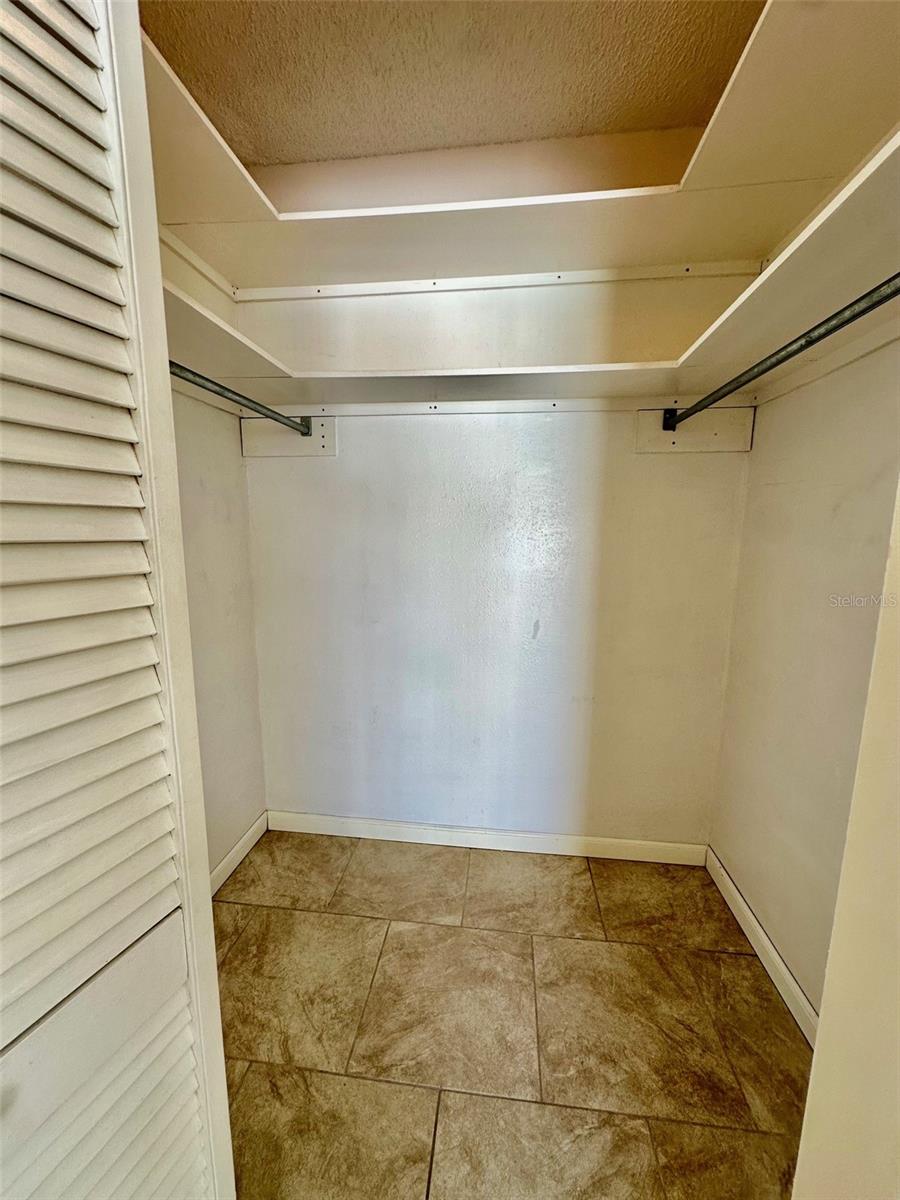 Image 18 of 26 For 9099 108th Avenue