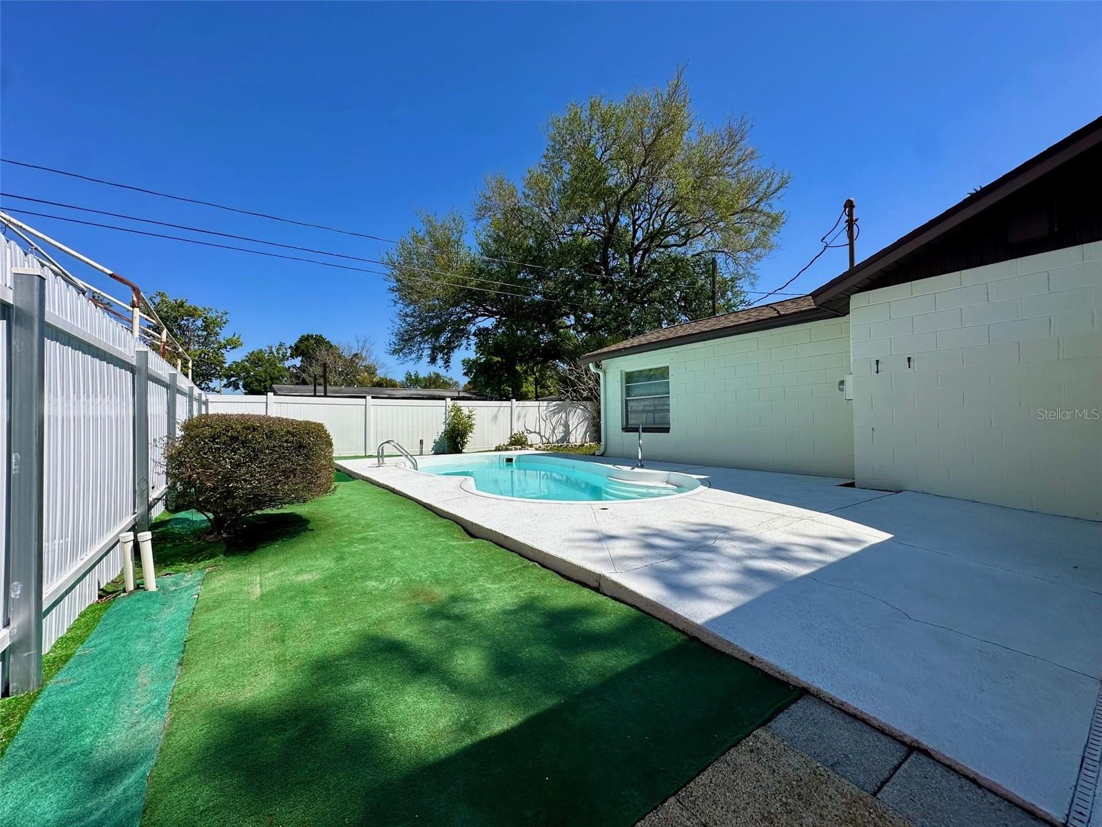 Image 24 of 26 For 9099 108th Avenue