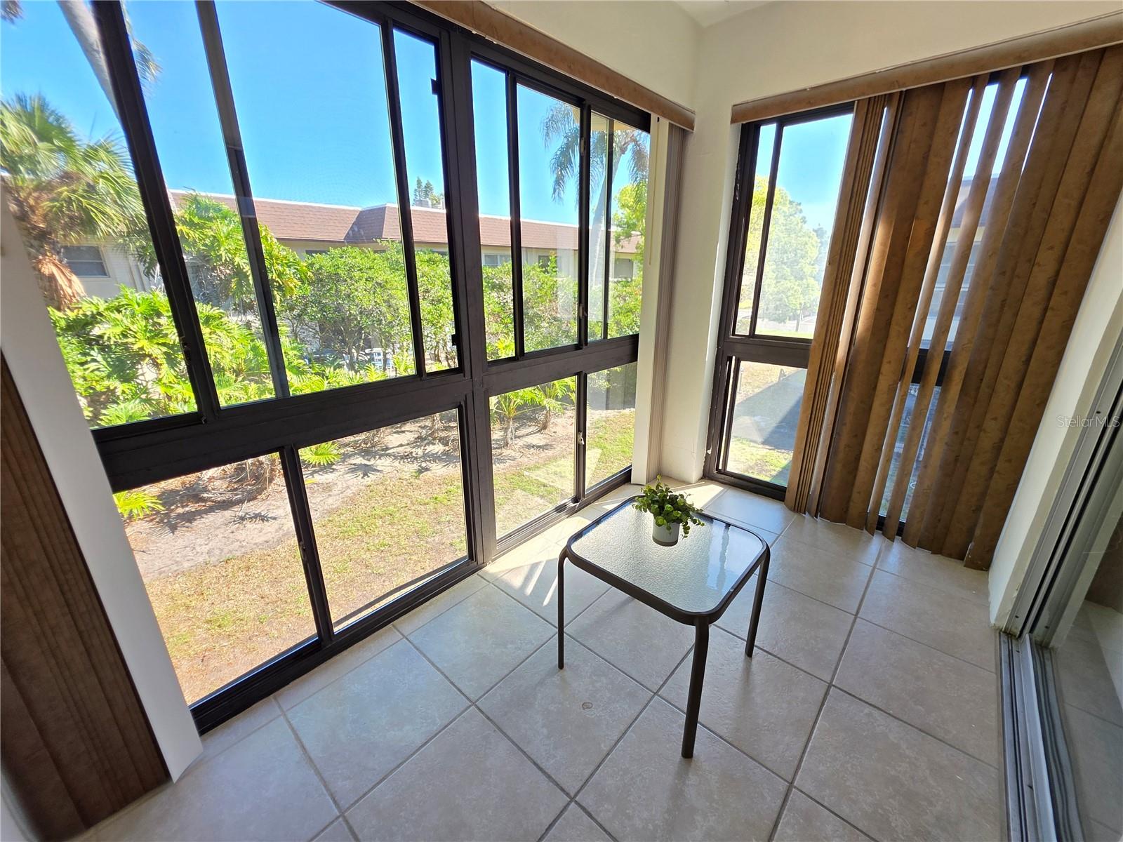 Image 23 of 51 For 2750 Bay Drive 10e