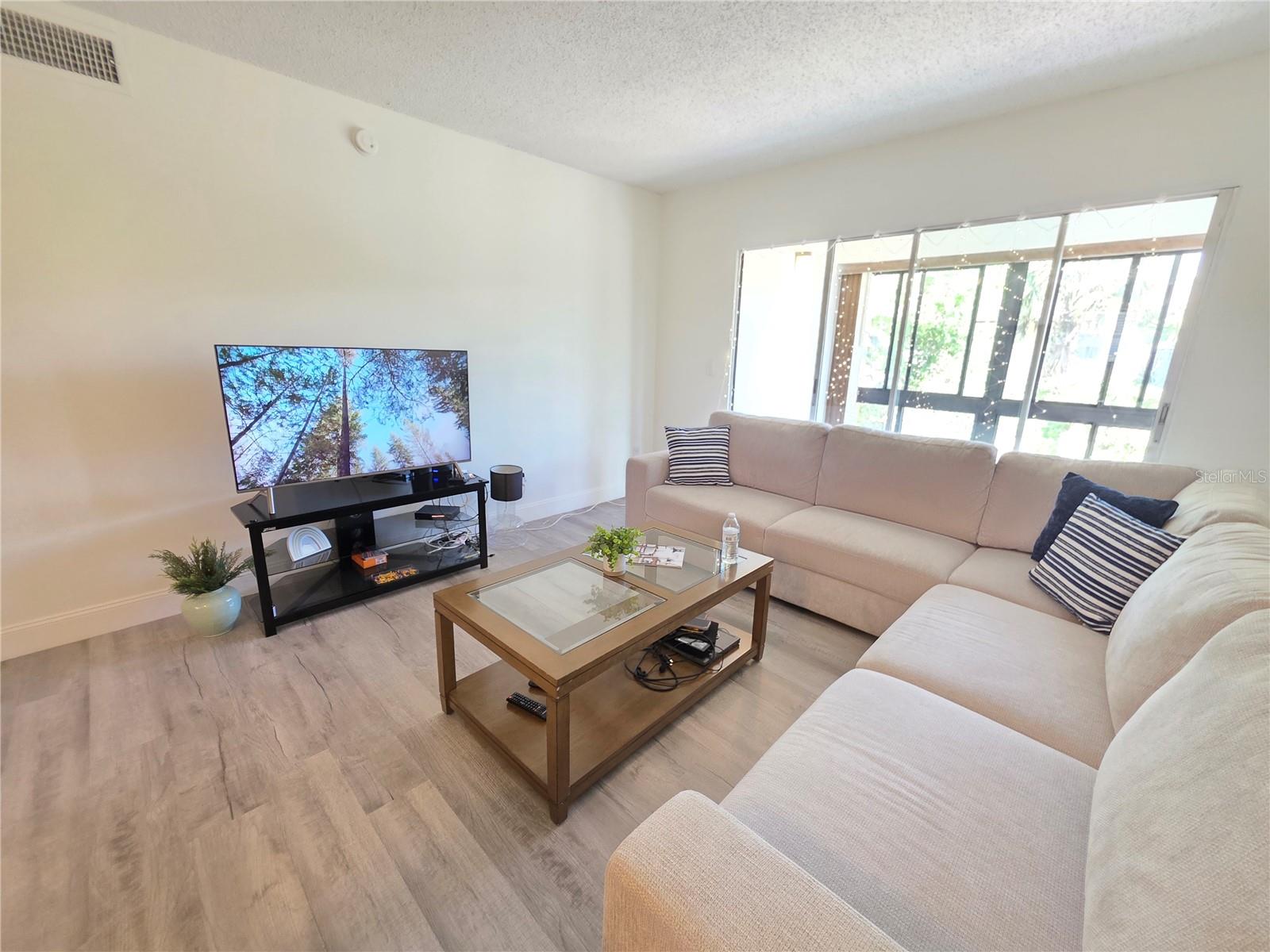 Image 26 of 51 For 2750 Bay Drive 10e