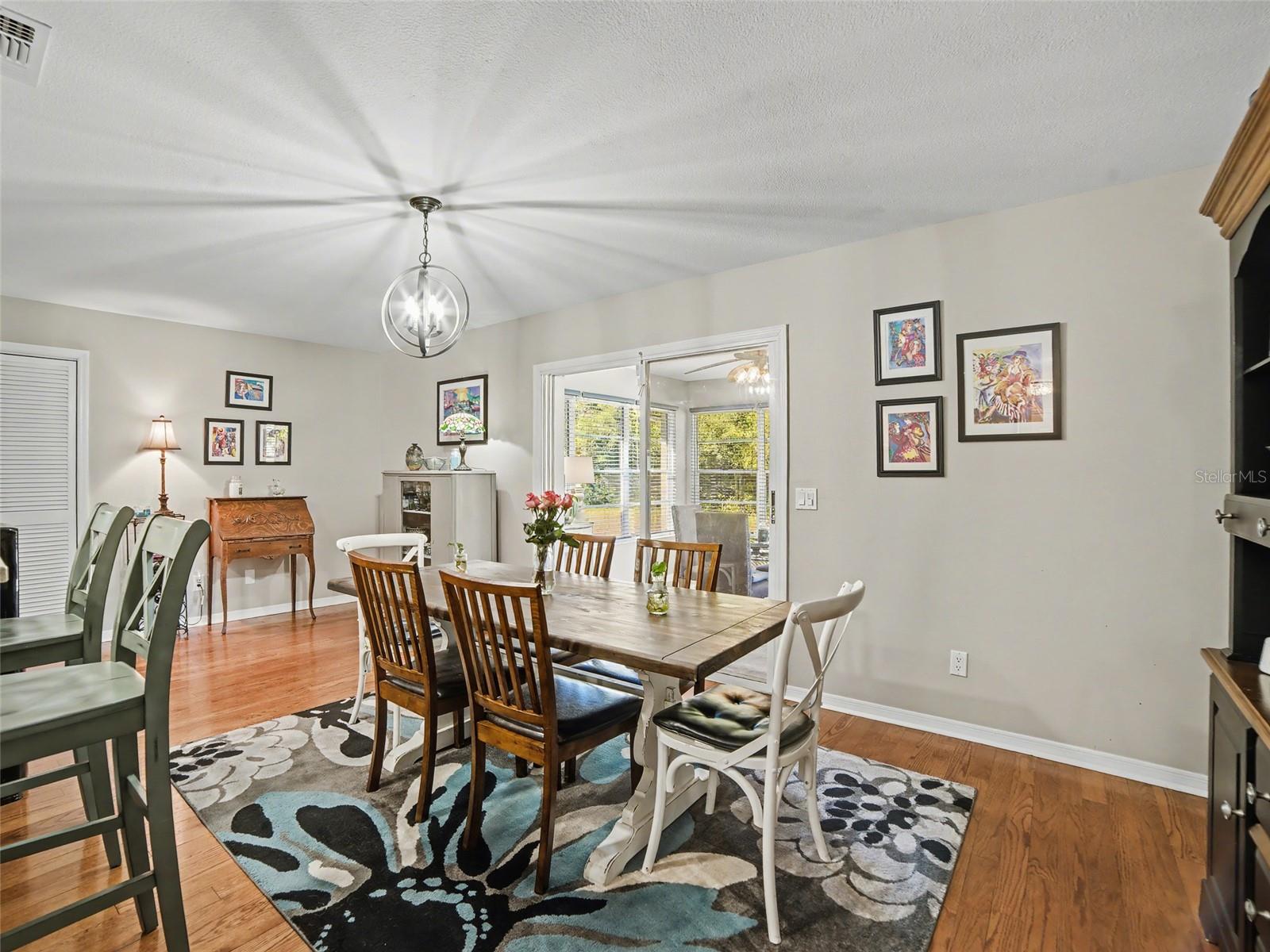 Image 10 of 35 For 5213 Lantana Street