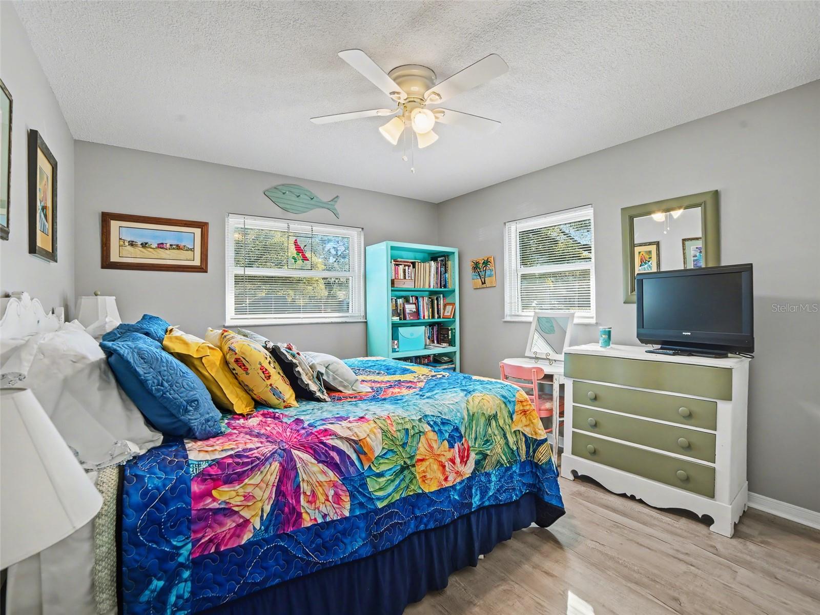 Image 19 of 35 For 5213 Lantana Street