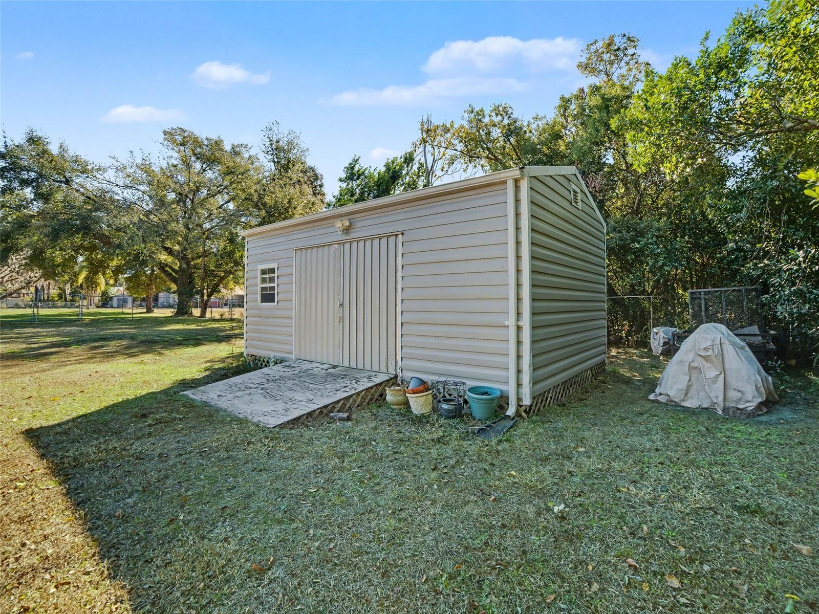 Image 30 of 35 For 5213 Lantana Street