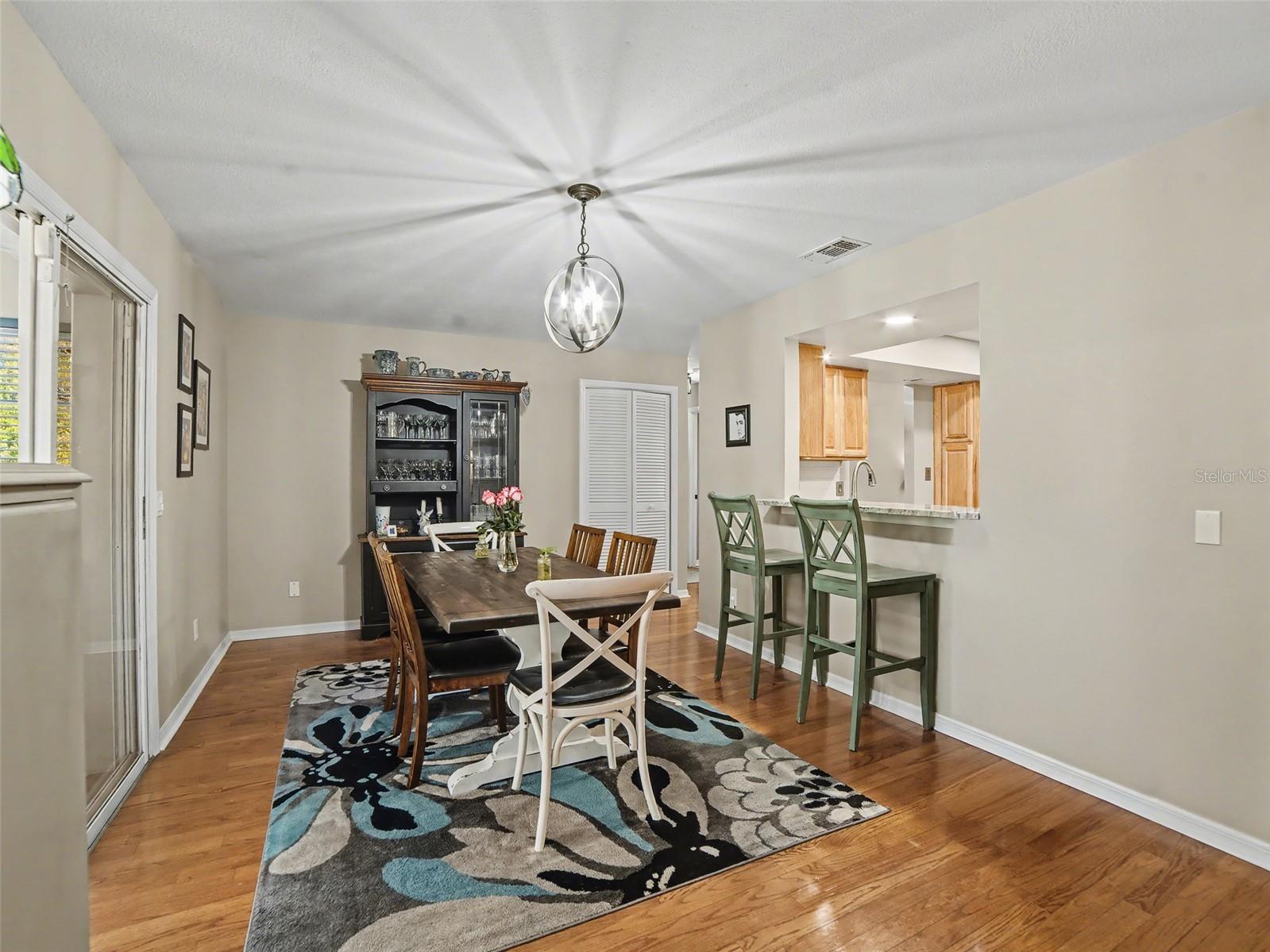 Image 9 of 35 For 5213 Lantana Street