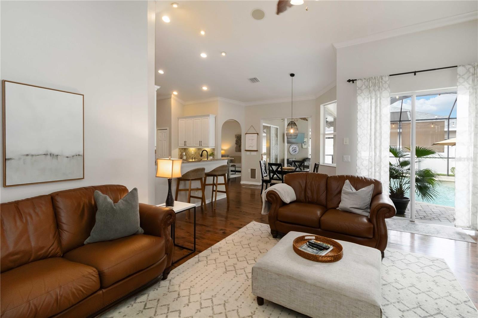 Image 17 of 34 For 2007 Raven Manor Drive