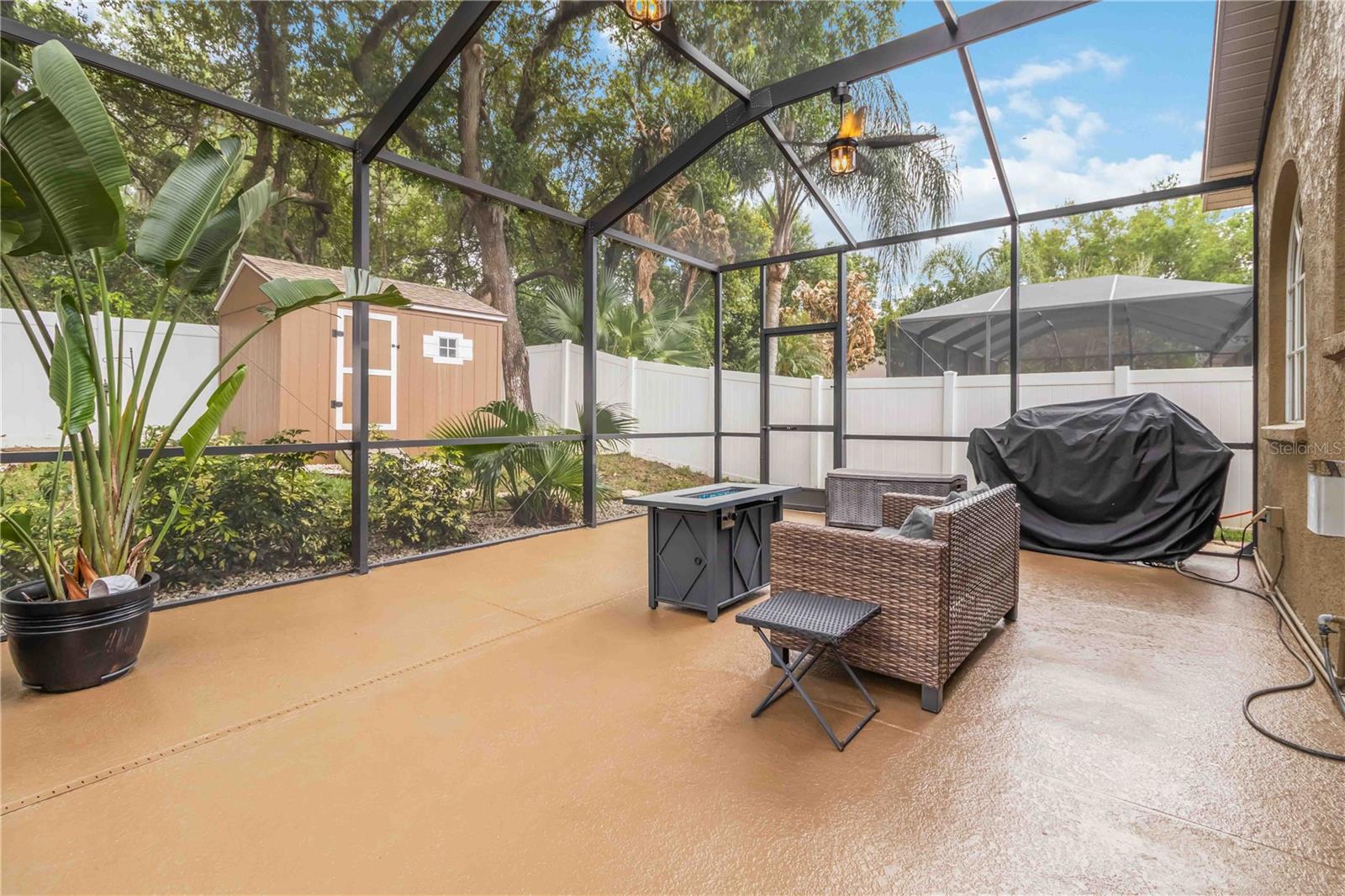 Image 28 of 34 For 2007 Raven Manor Drive