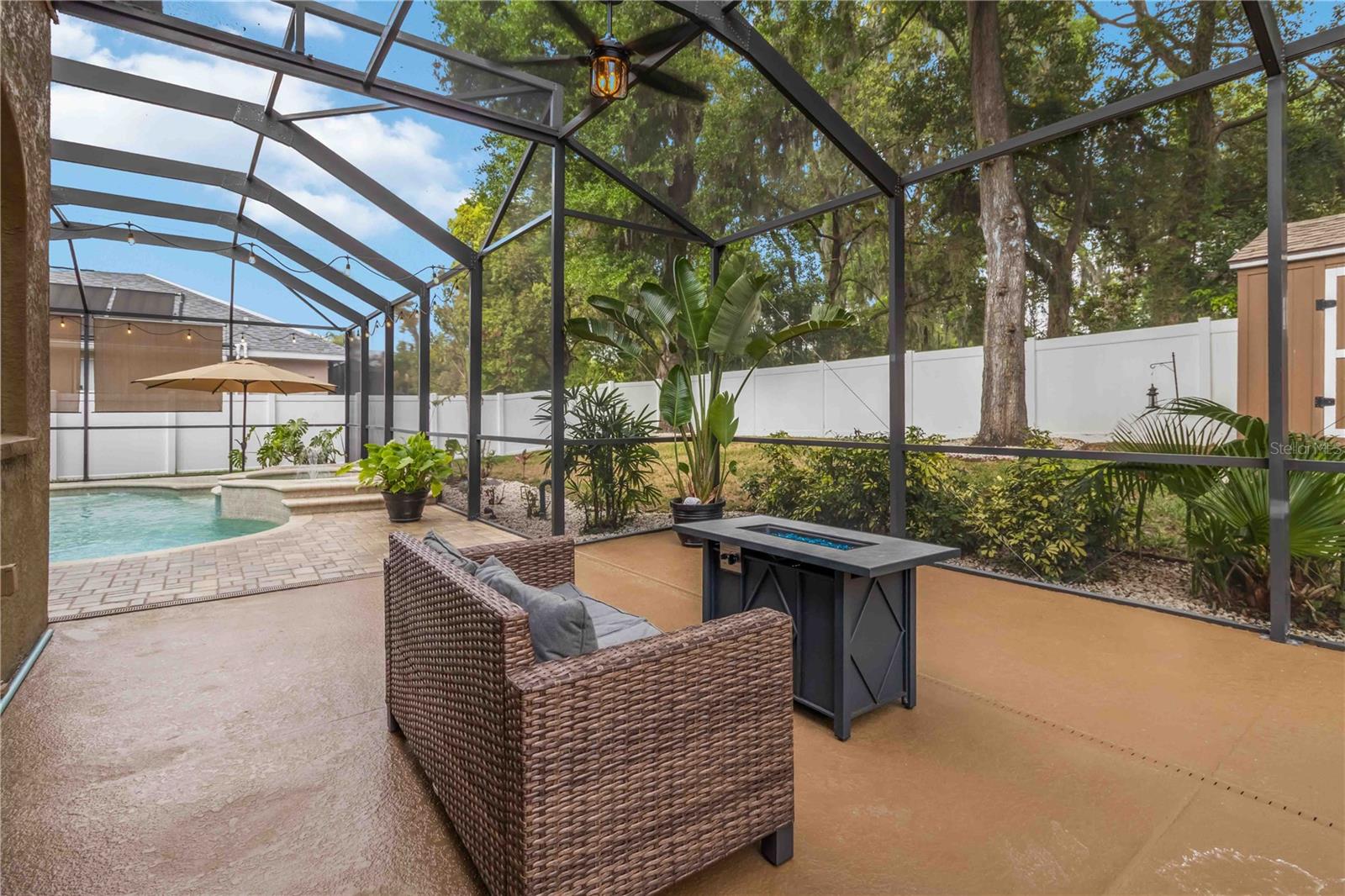 Image 30 of 34 For 2007 Raven Manor Drive