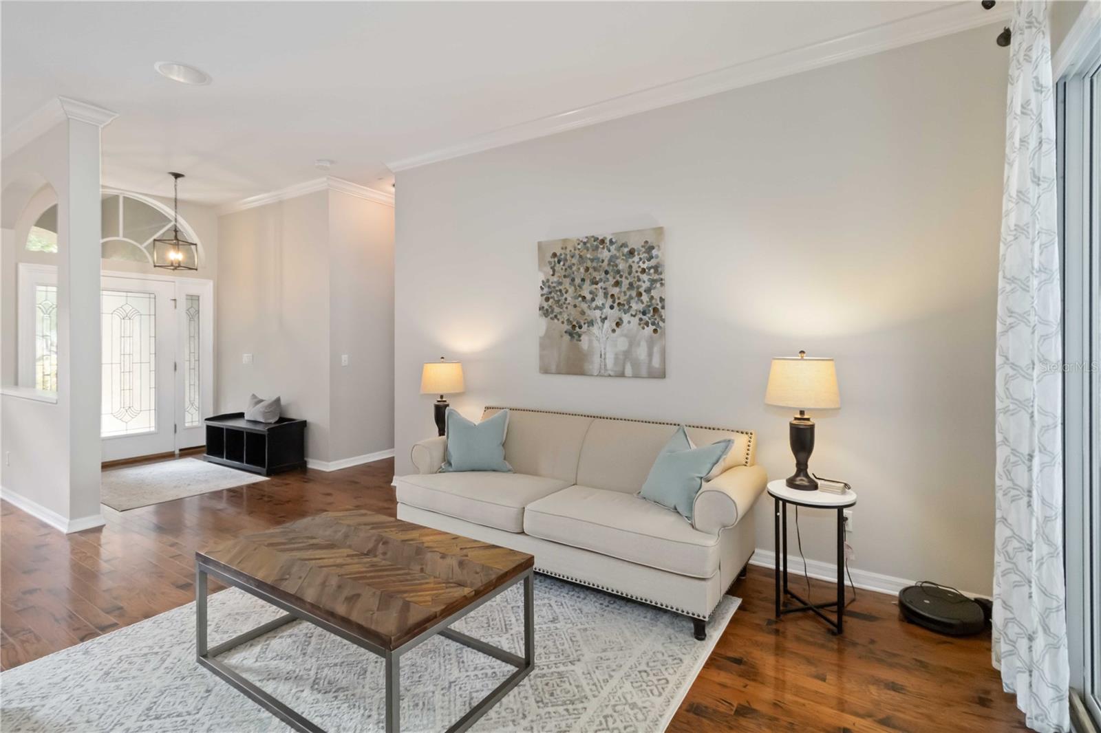 Image 8 of 34 For 2007 Raven Manor Drive