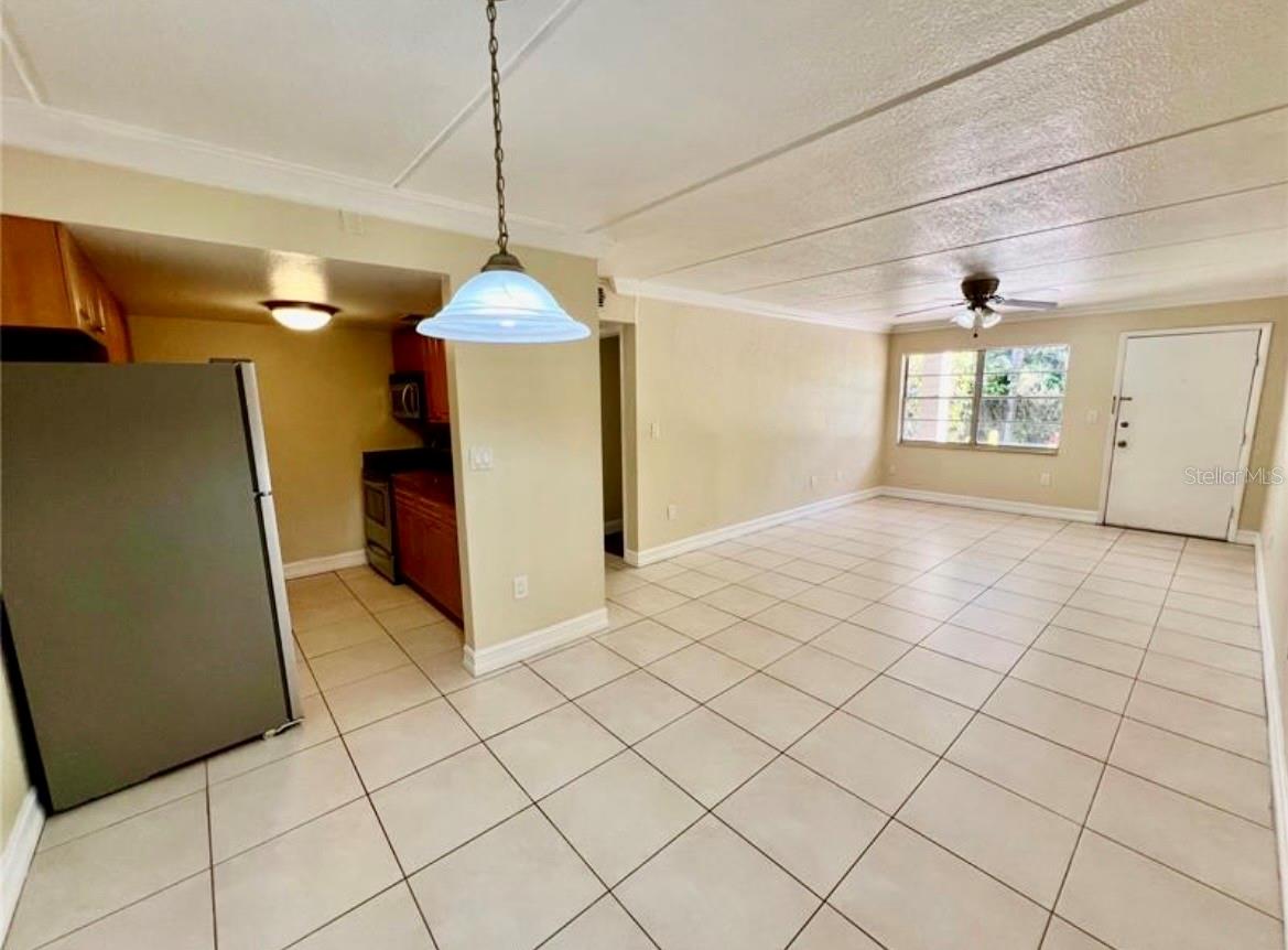 Image 5 of 18 For 5221 Bayshore Boulevard 29