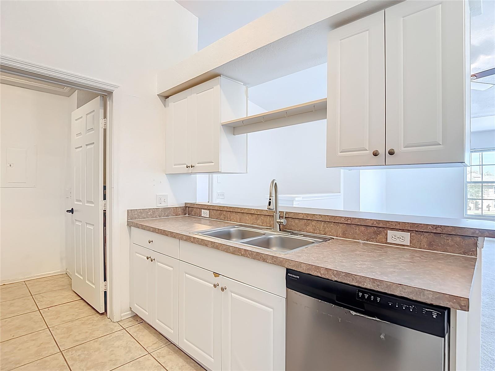 Image 16 of 51 For 36106 Lake Chase Boulevard 201