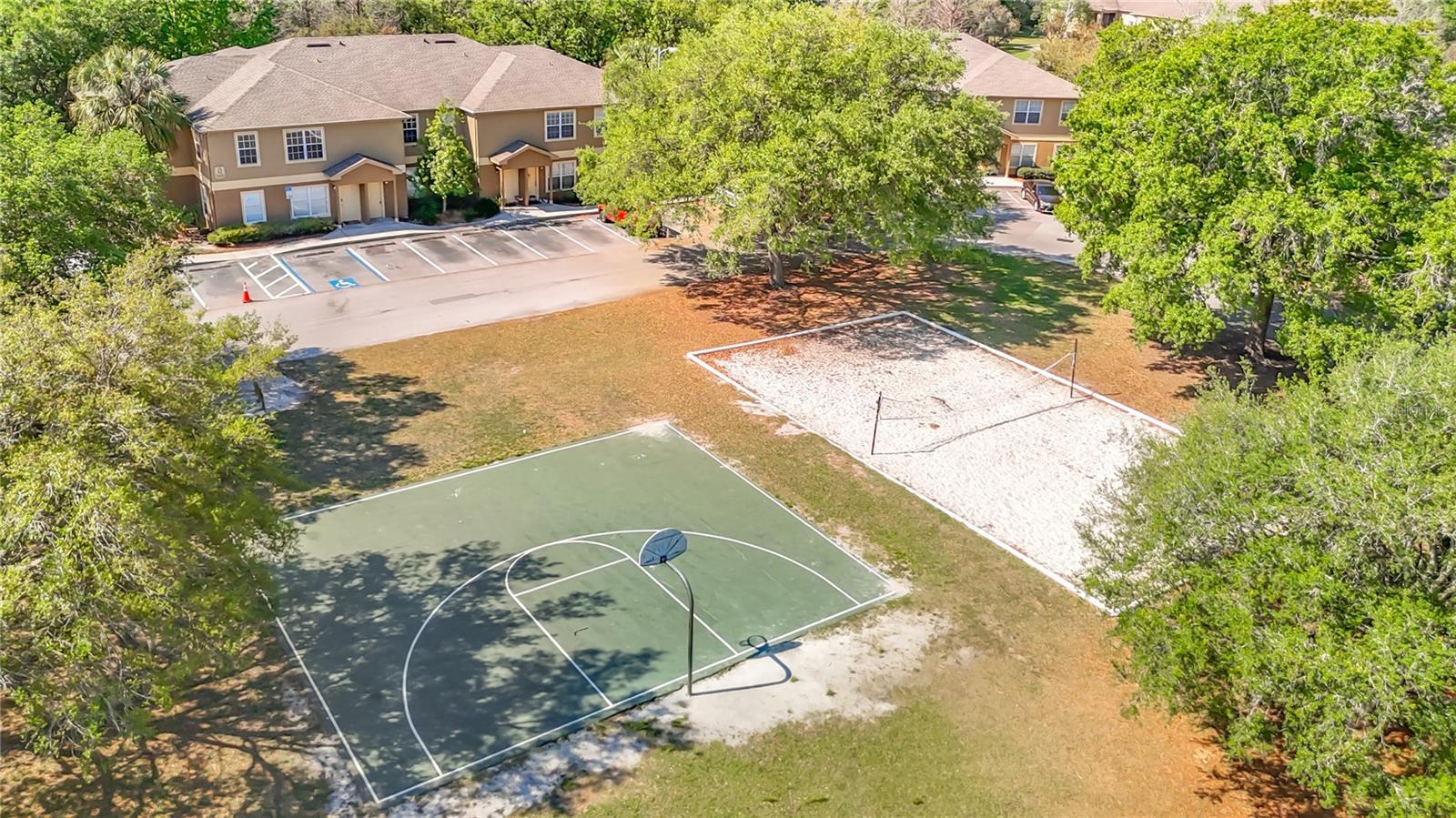 Image 4 of 51 For 36106 Lake Chase Boulevard 201
