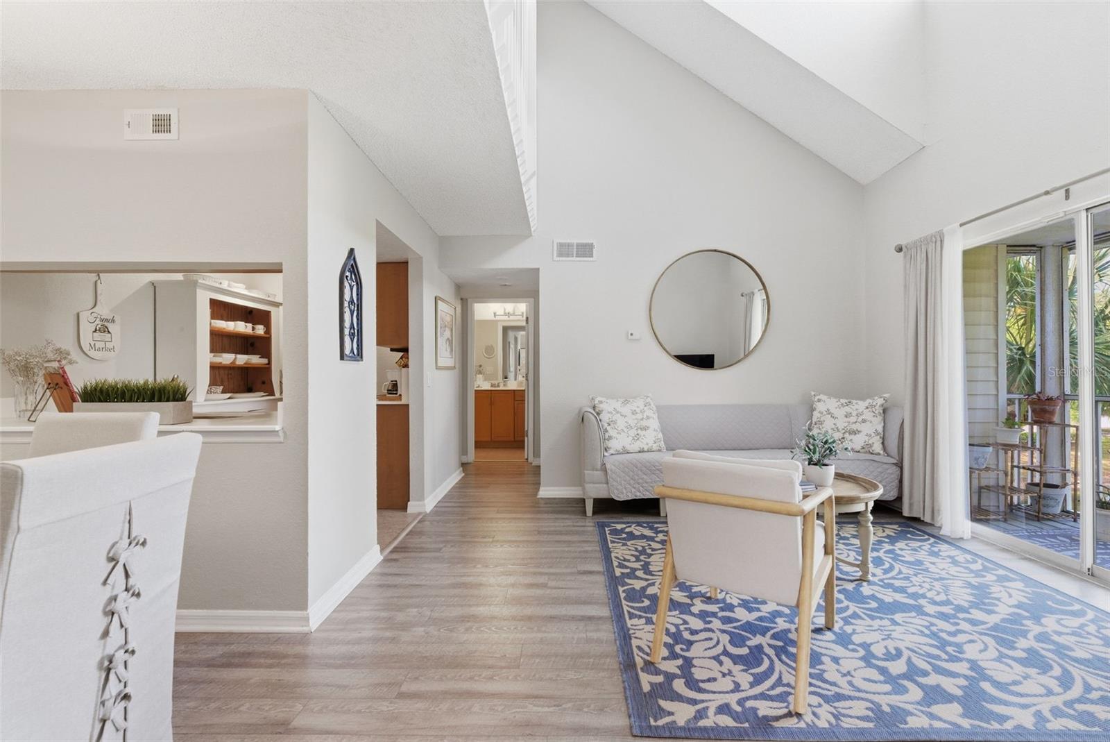 Image 10 of 35 For 3300 Haviland Court 303