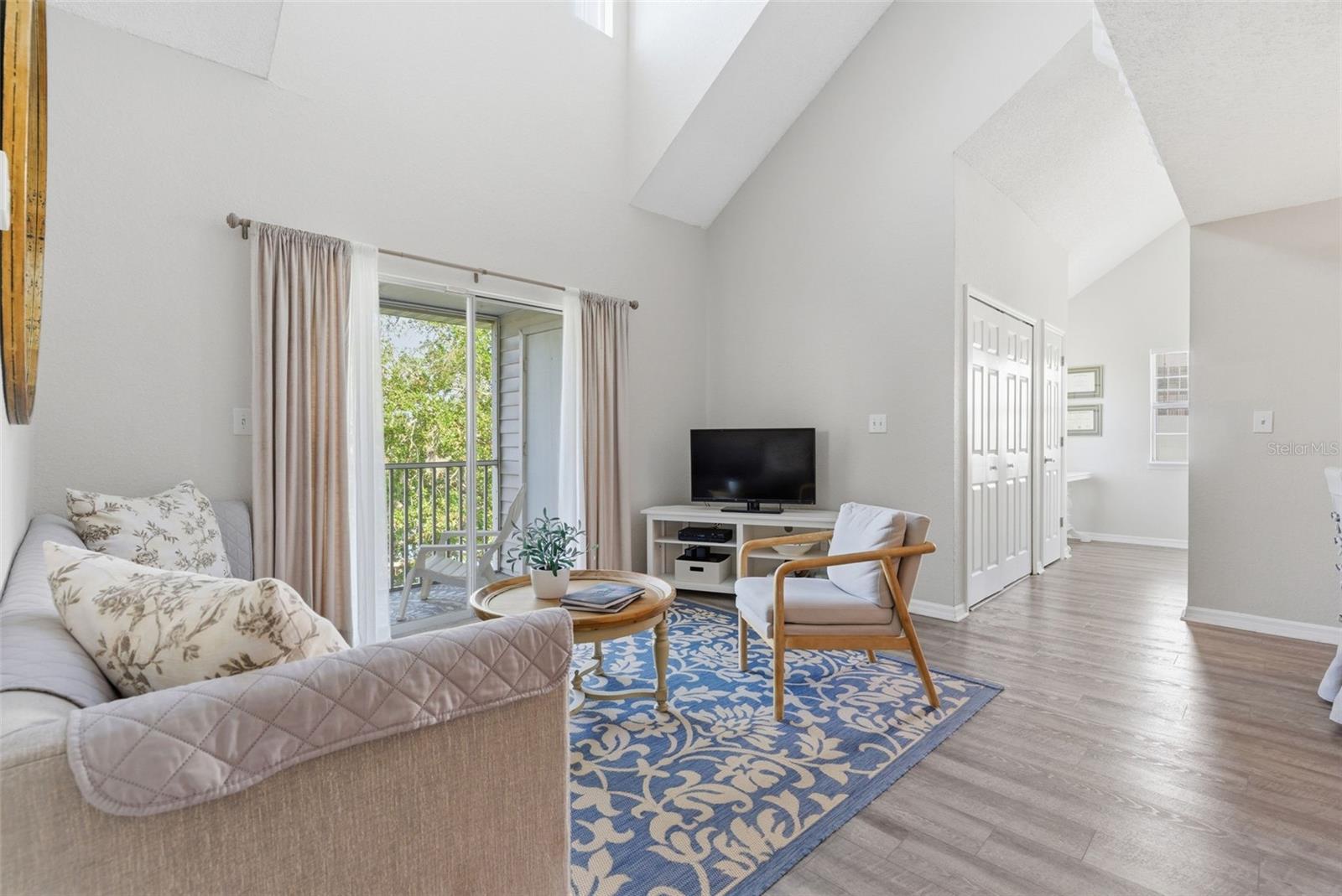 Image 12 of 35 For 3300 Haviland Court 303