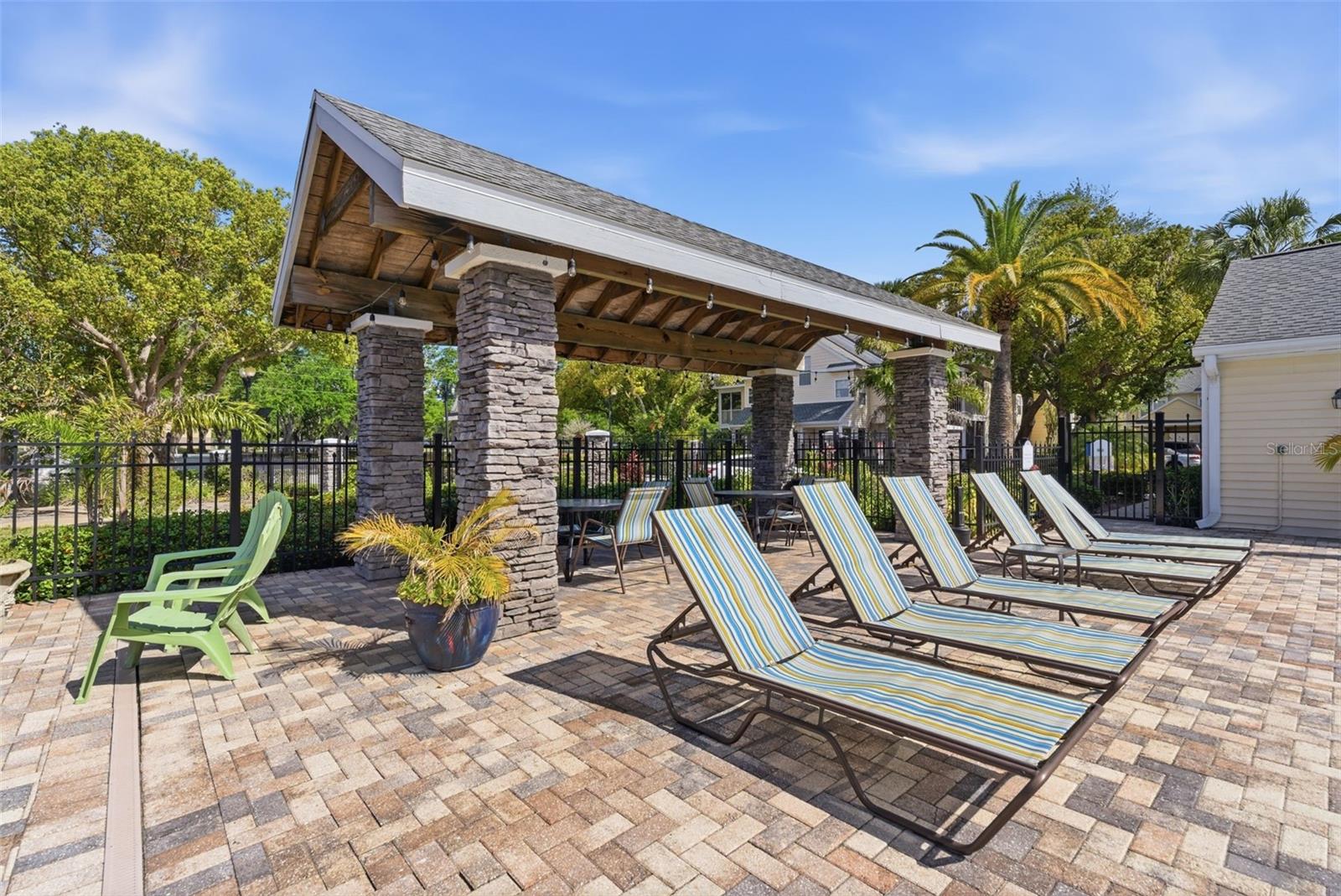 Image 26 of 35 For 3300 Haviland Court 303