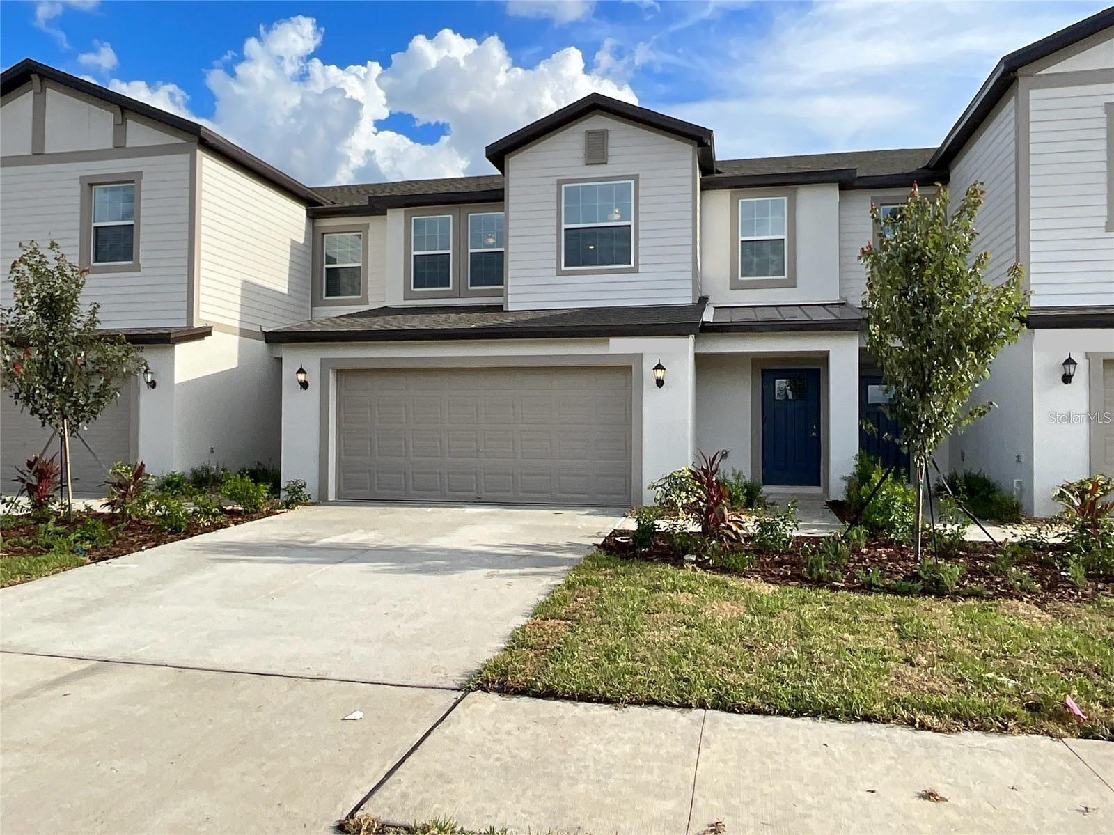 Image 2 of 39 For 32188 Spiceberry St