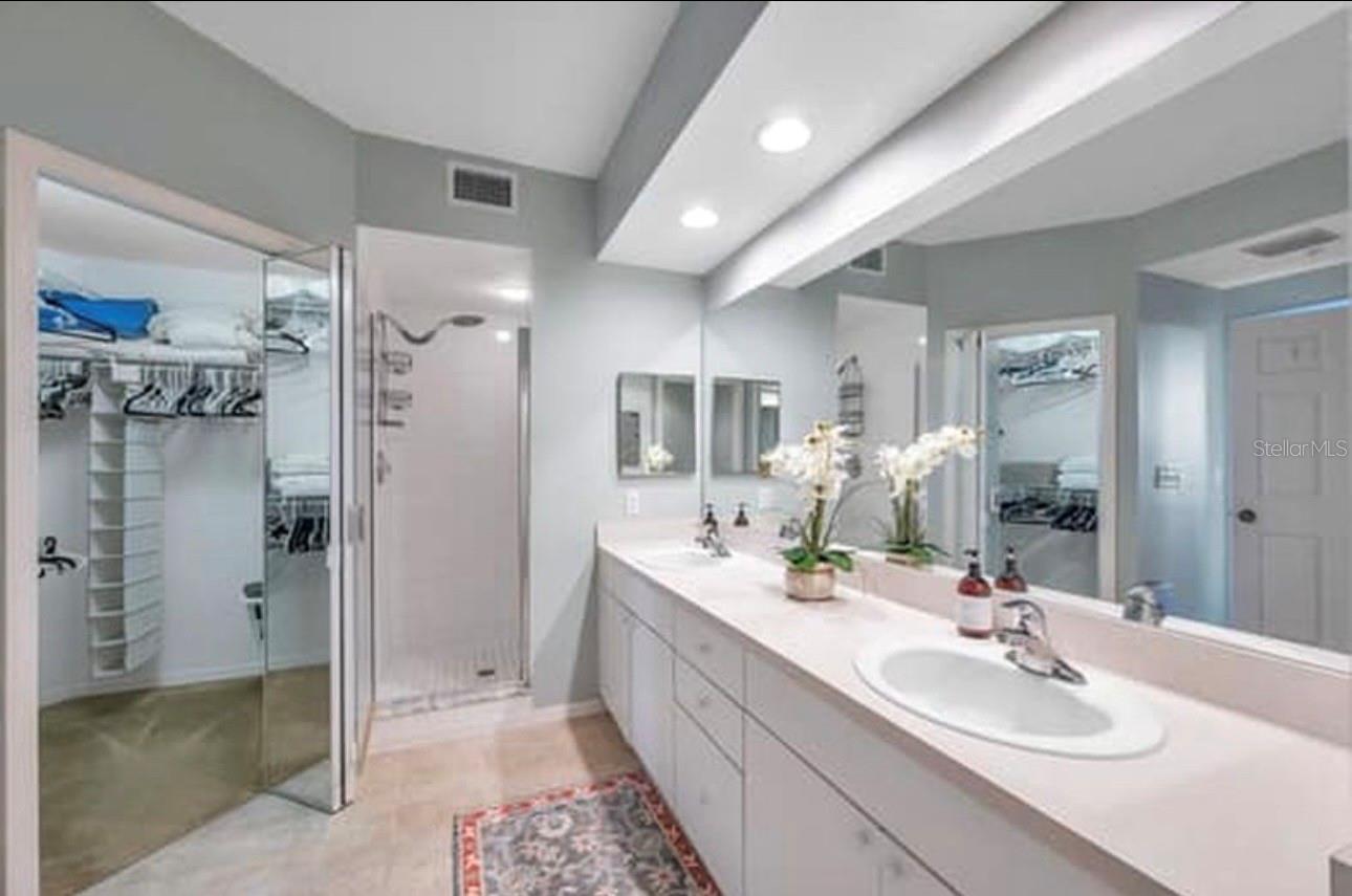 Image 15 of 23 For 1200 Country Club Drive 1502