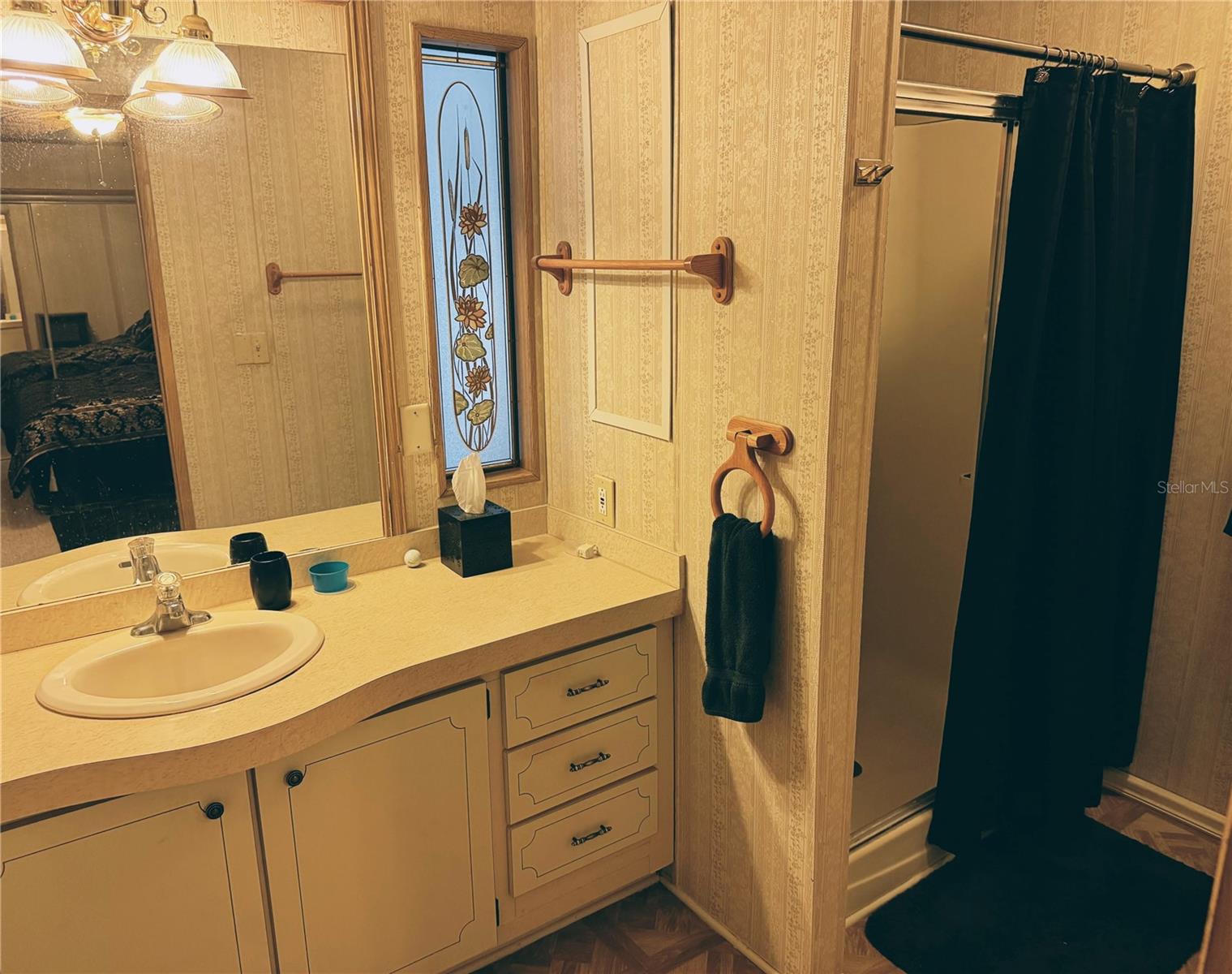 Image 15 of 18 For 1001 Starkey Road 262