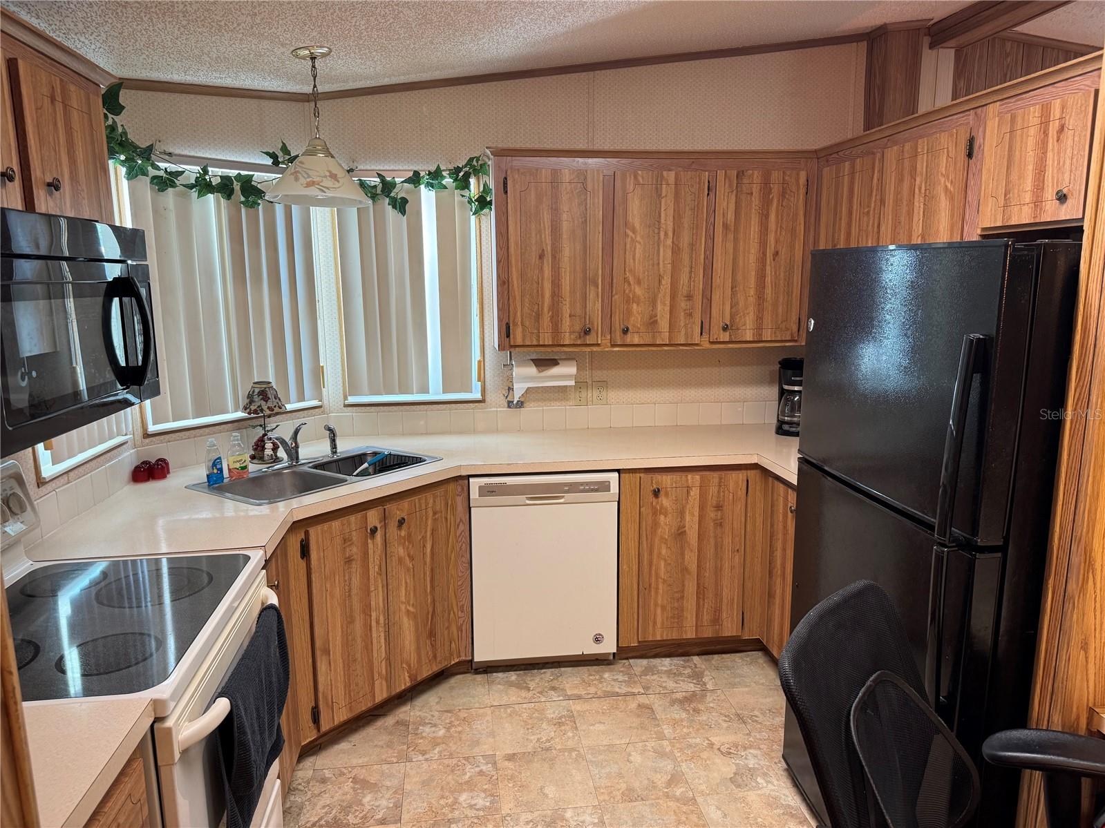 Image 9 of 18 For 1001 Starkey Road 262