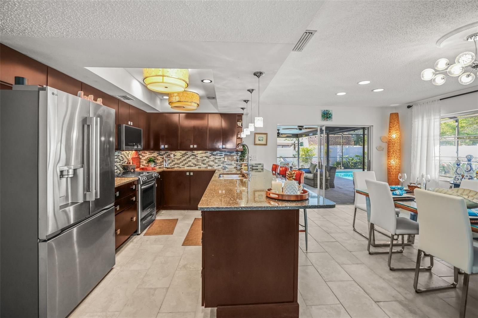 Image 22 of 46 For 2778 Capwood Lane