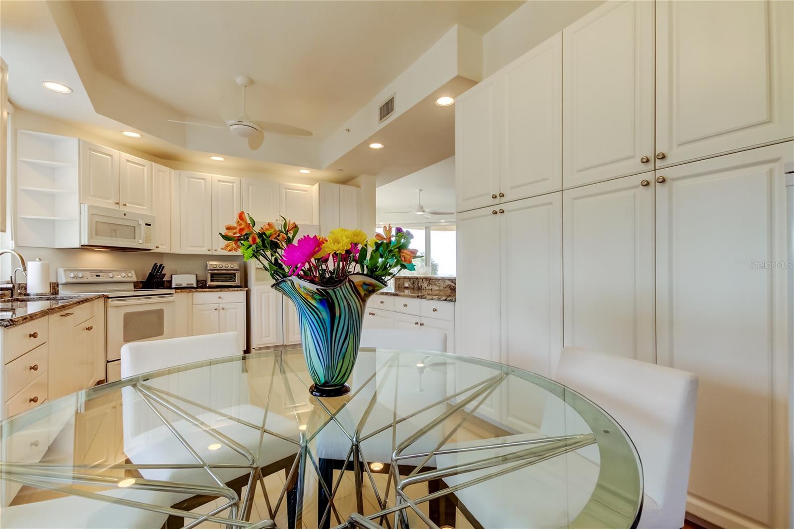 Image 25 of 74 For 1200 Gulf Boulevard 101