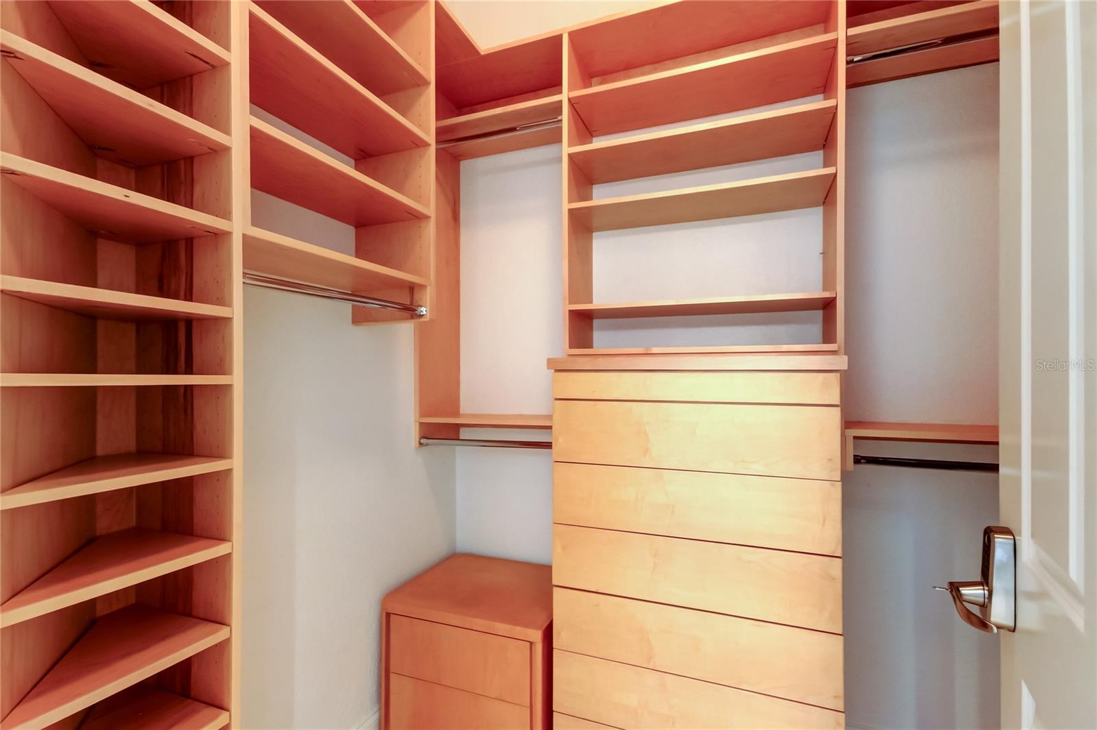 Image 32 of 74 For 1200 Gulf Boulevard 101