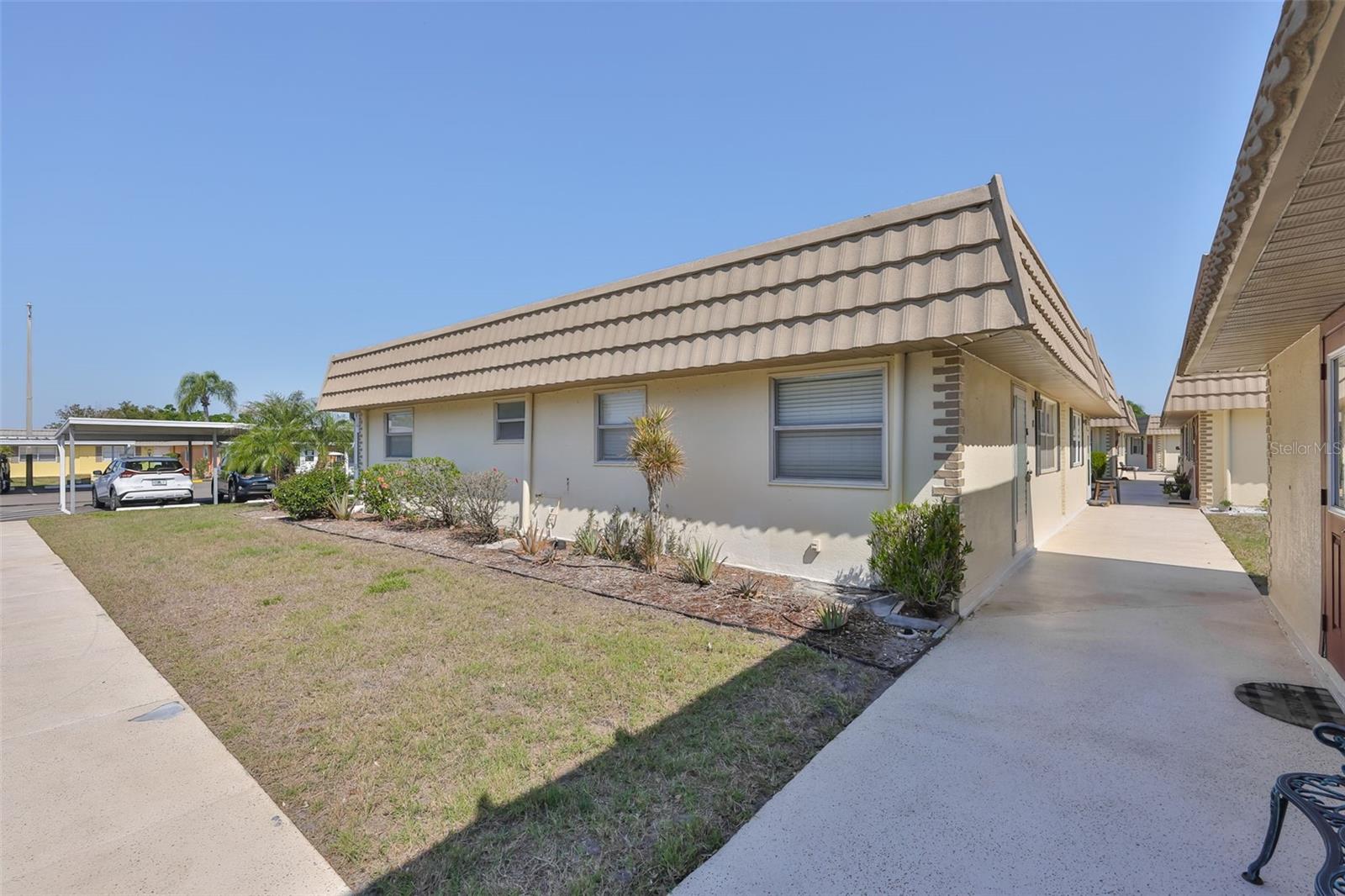 Details for 202 Bedford Street 68, SUN CITY CENTER, FL 33573