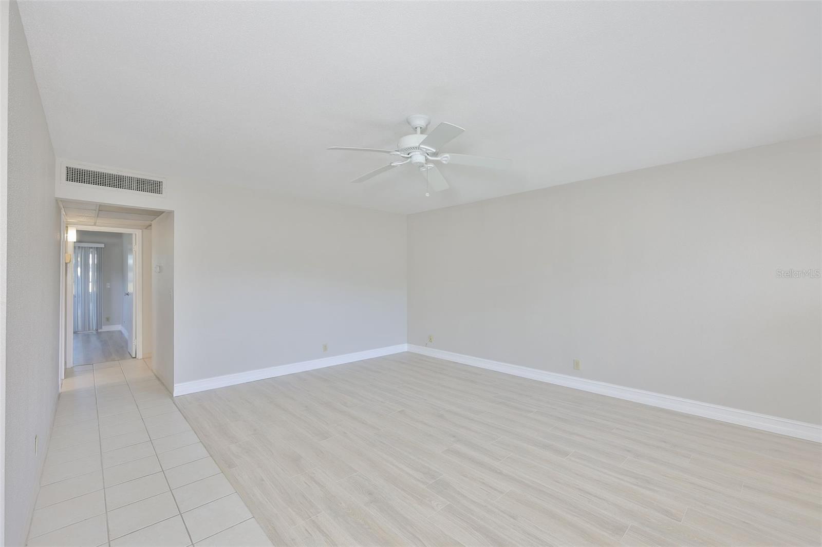 Image 13 of 85 For 202 Bedford Street 68