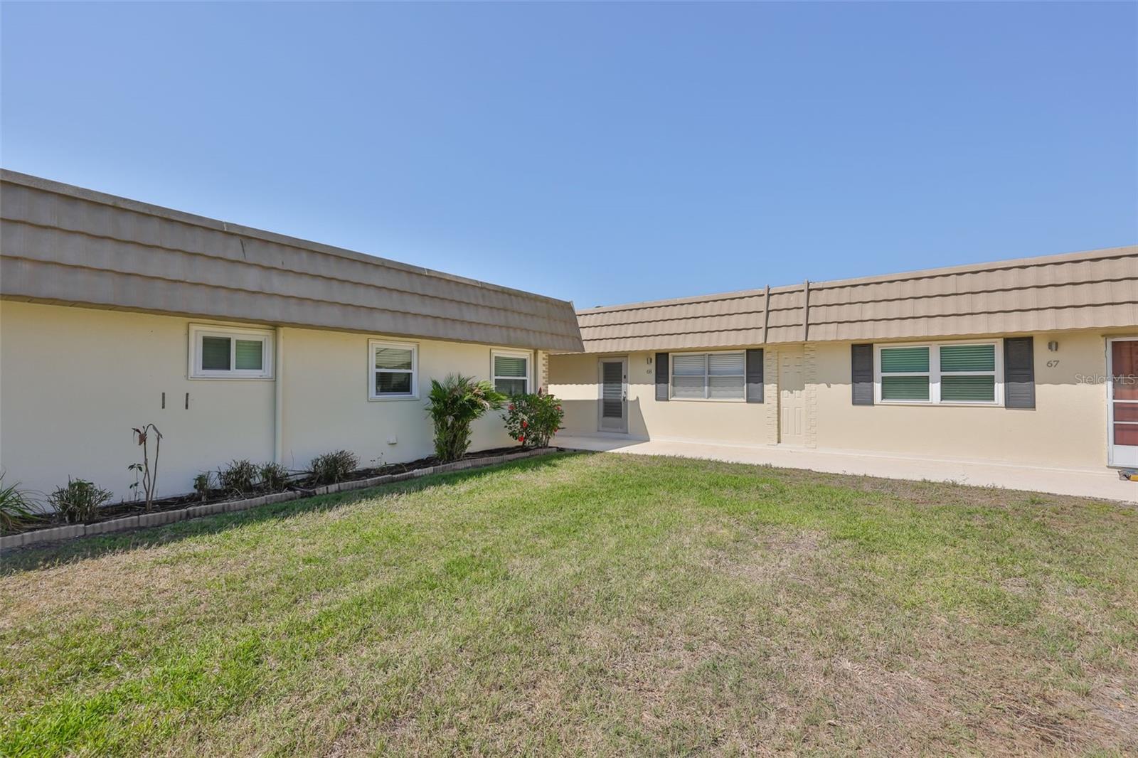 Image 32 of 85 For 202 Bedford Street 68