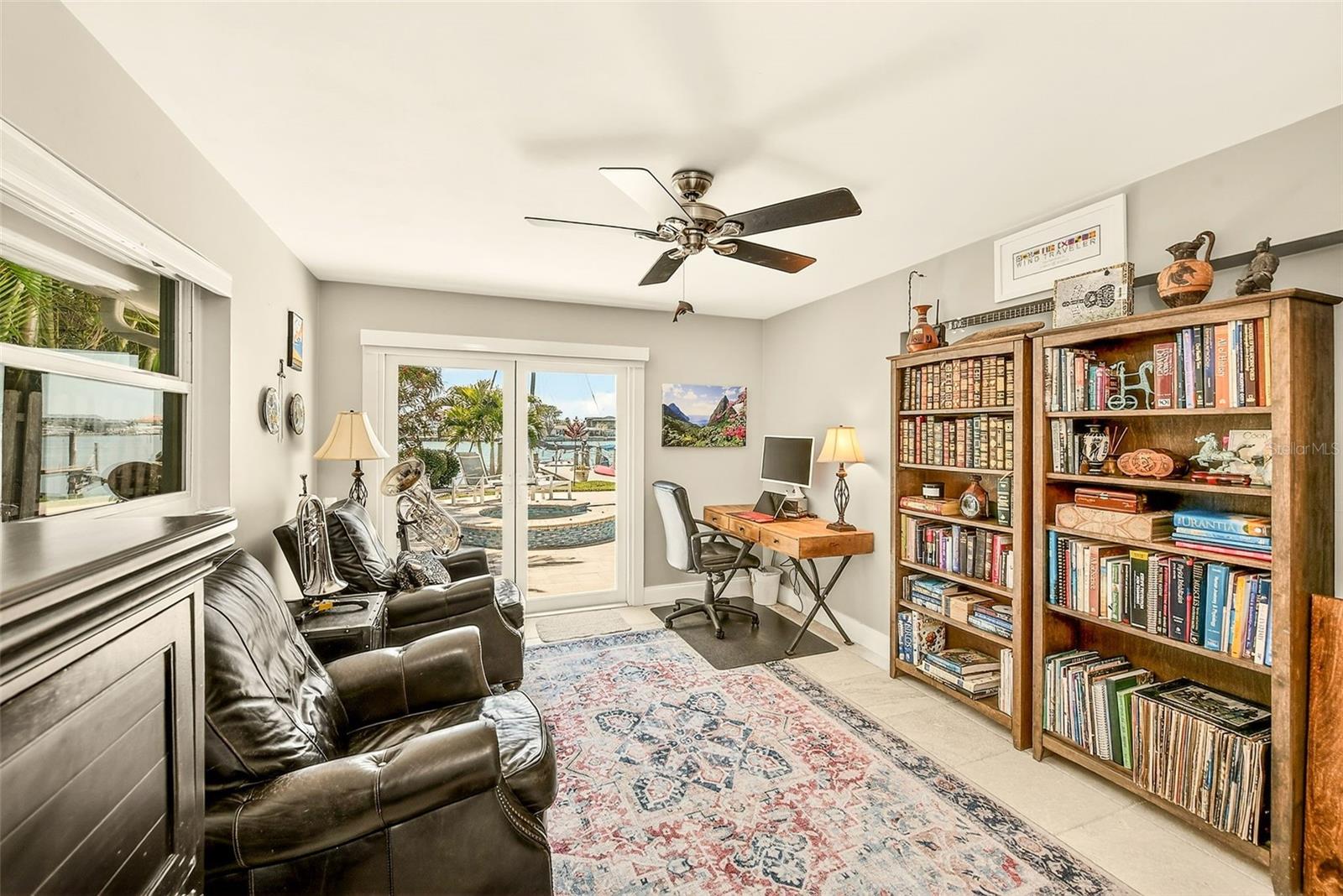 Listing photo id 28 for 441 Harbor Drive S