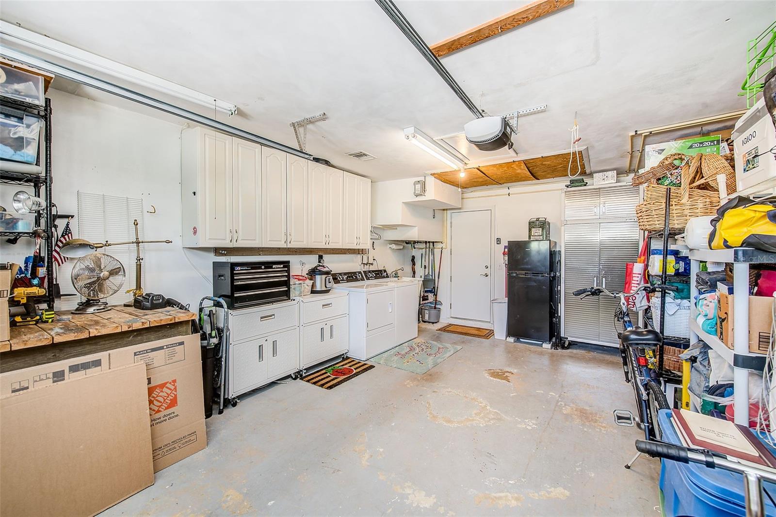 Listing photo id 33 for 441 Harbor Drive S