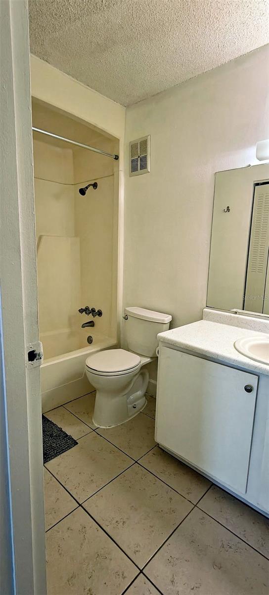 Image 10 of 24 For 6519 Newberry Road 805