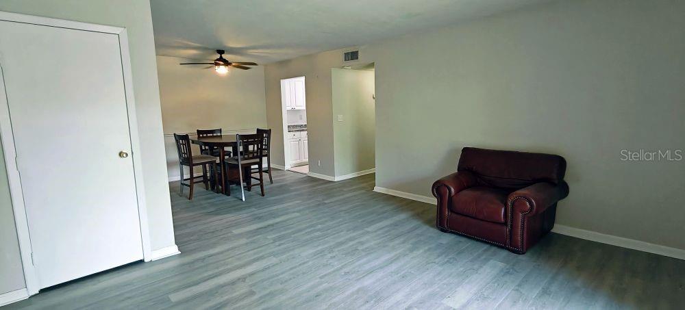 Image 2 of 24 For 6519 Newberry Road 805