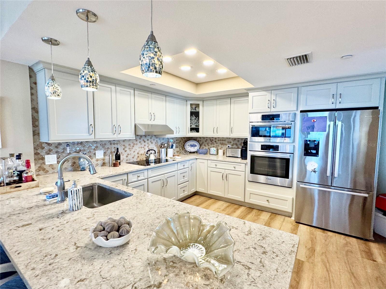 Image 17 of 64 For 1520 Gulf Boulevard 1403