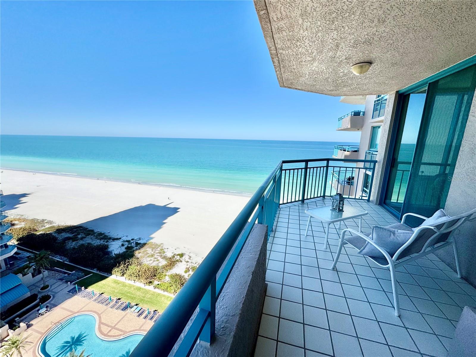 Image 3 of 64 For 1520 Gulf Boulevard 1403