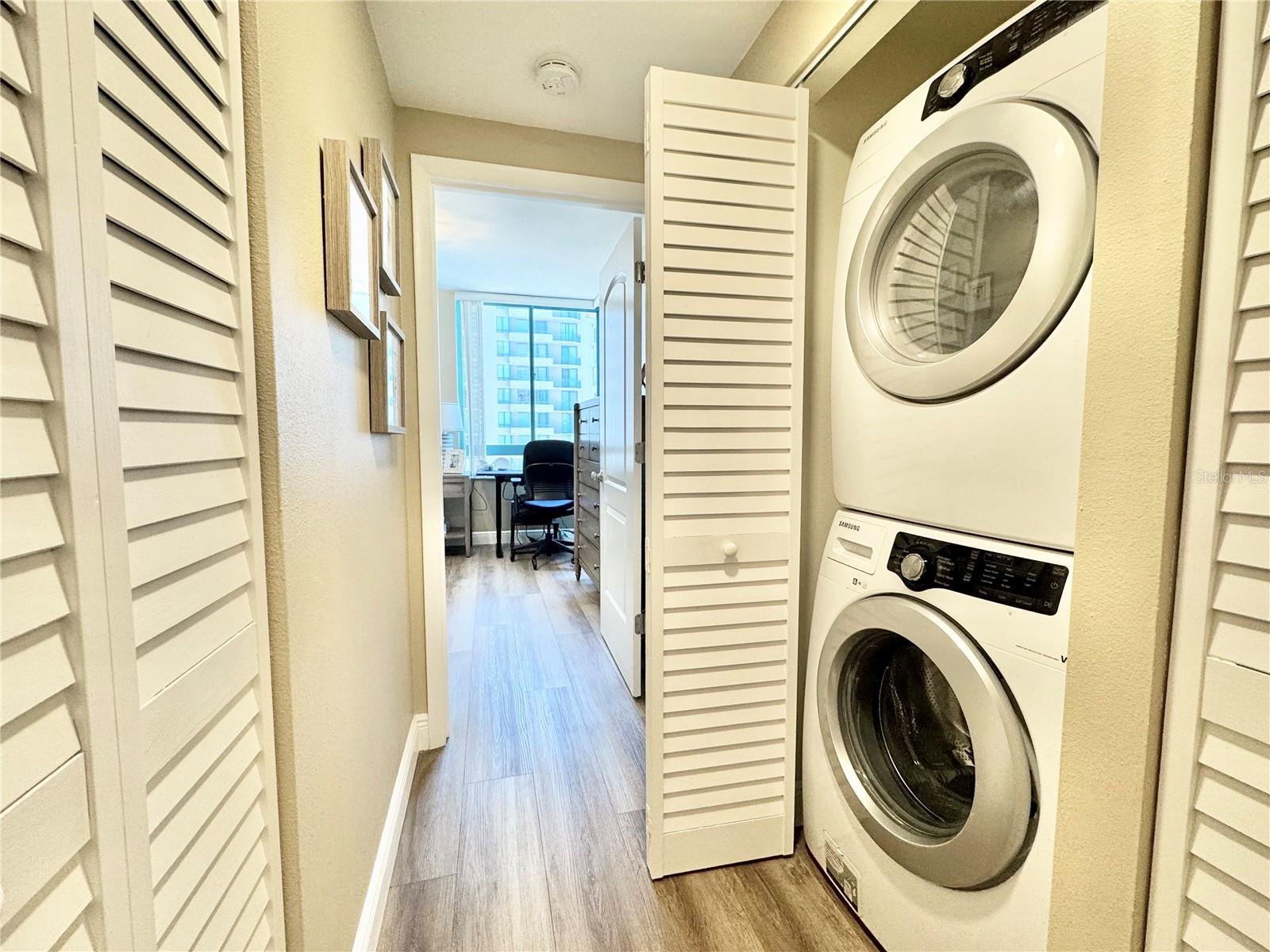 Image 32 of 64 For 1520 Gulf Boulevard 1403