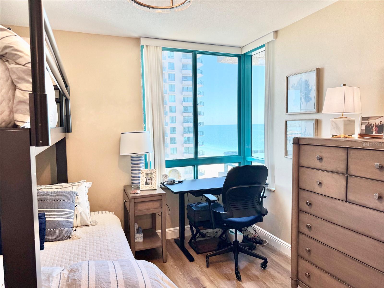 Image 38 of 64 For 1520 Gulf Boulevard 1403