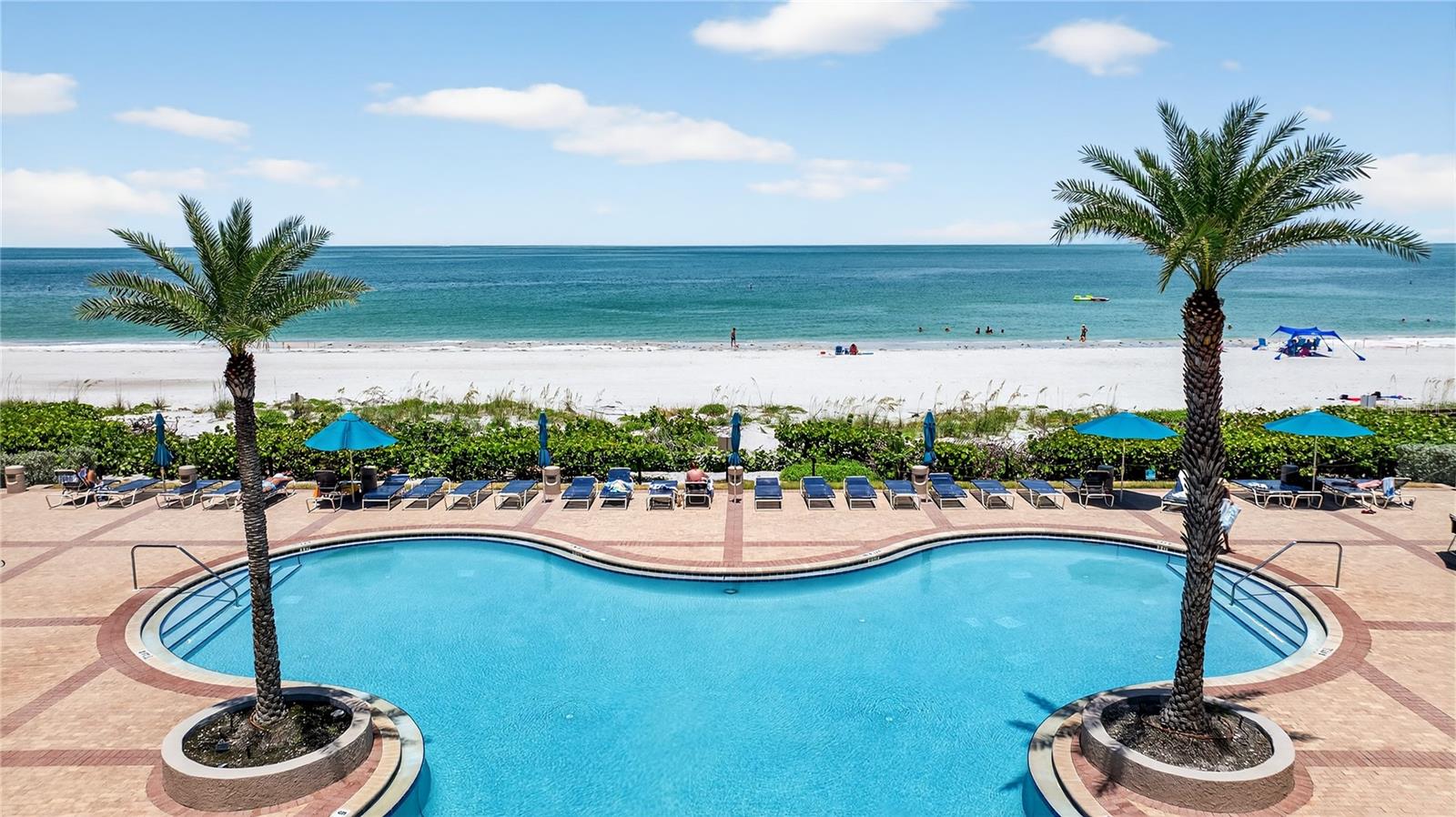 Image 43 of 64 For 1520 Gulf Boulevard 1403