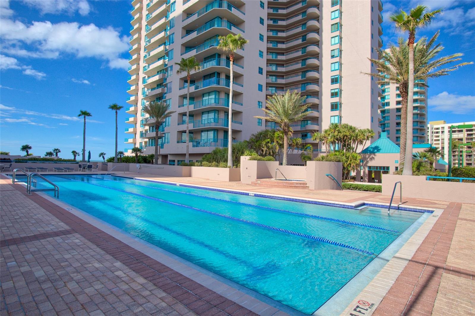 Image 47 of 64 For 1520 Gulf Boulevard 1403