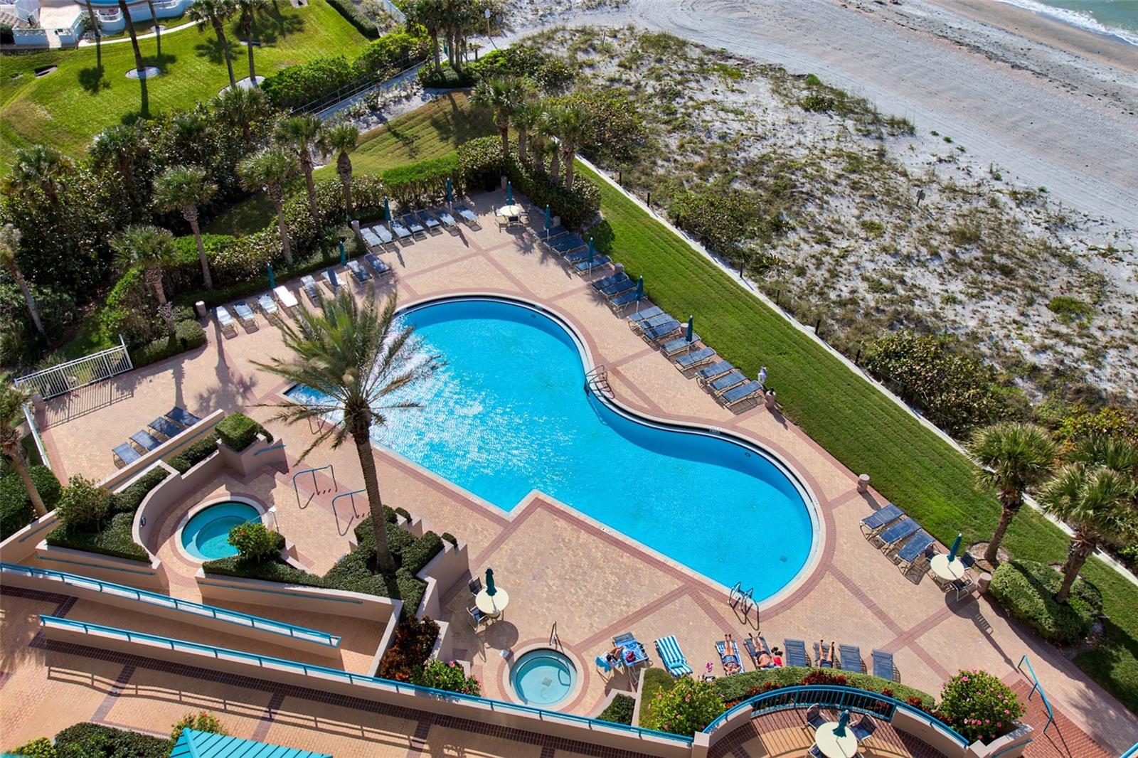 Image 50 of 64 For 1520 Gulf Boulevard 1403