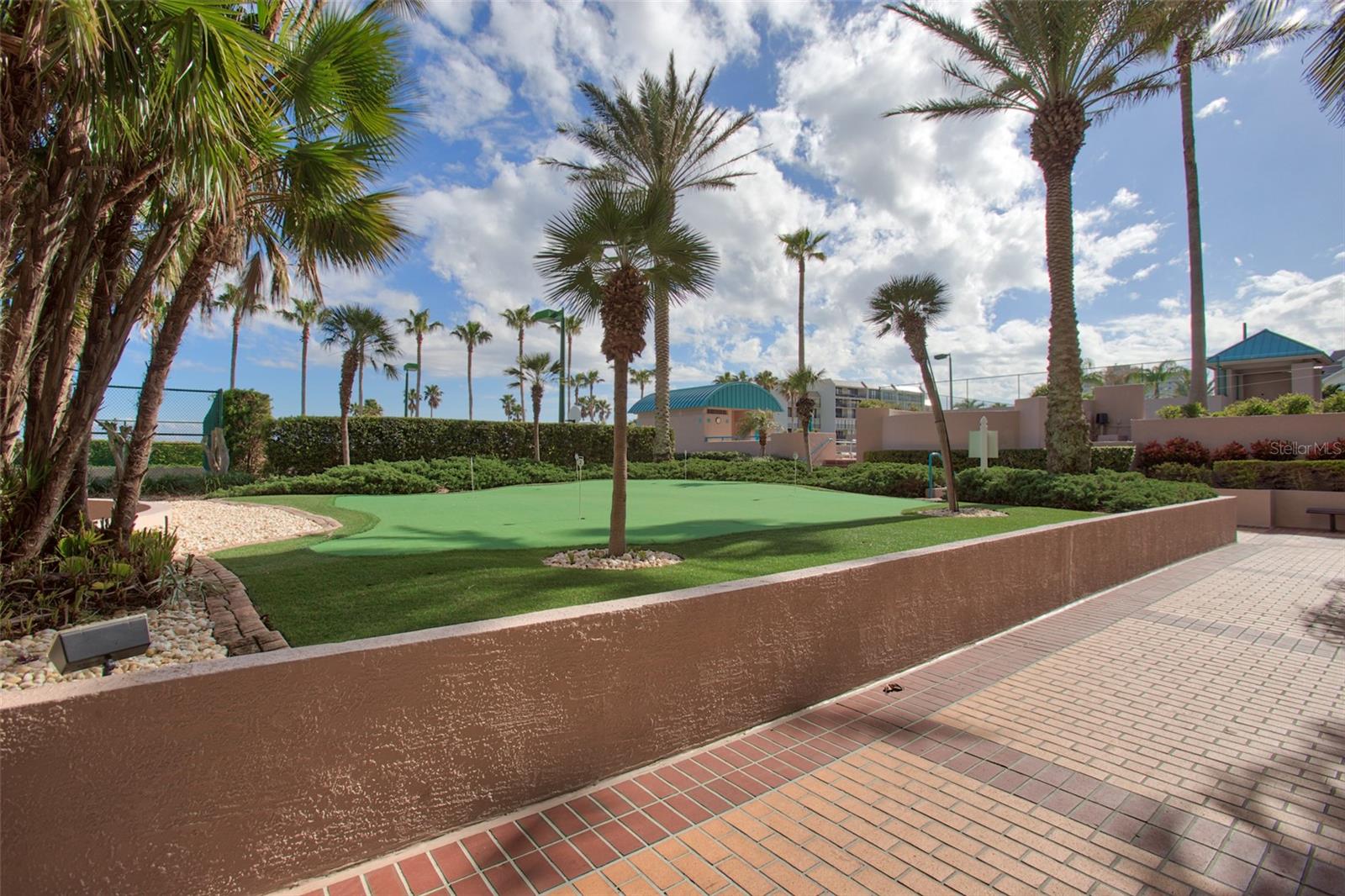 Image 54 of 64 For 1520 Gulf Boulevard 1403