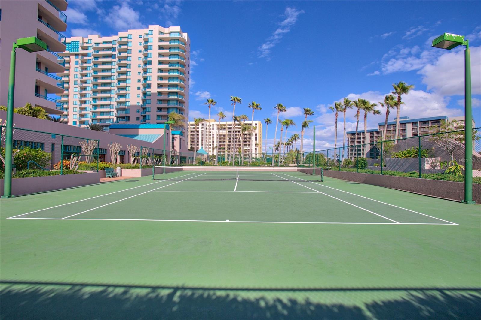 Image 57 of 64 For 1520 Gulf Boulevard 1403