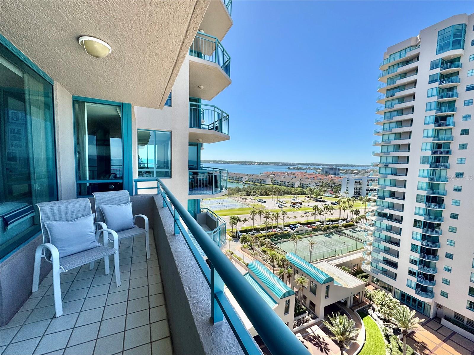 Image 6 of 64 For 1520 Gulf Boulevard 1403