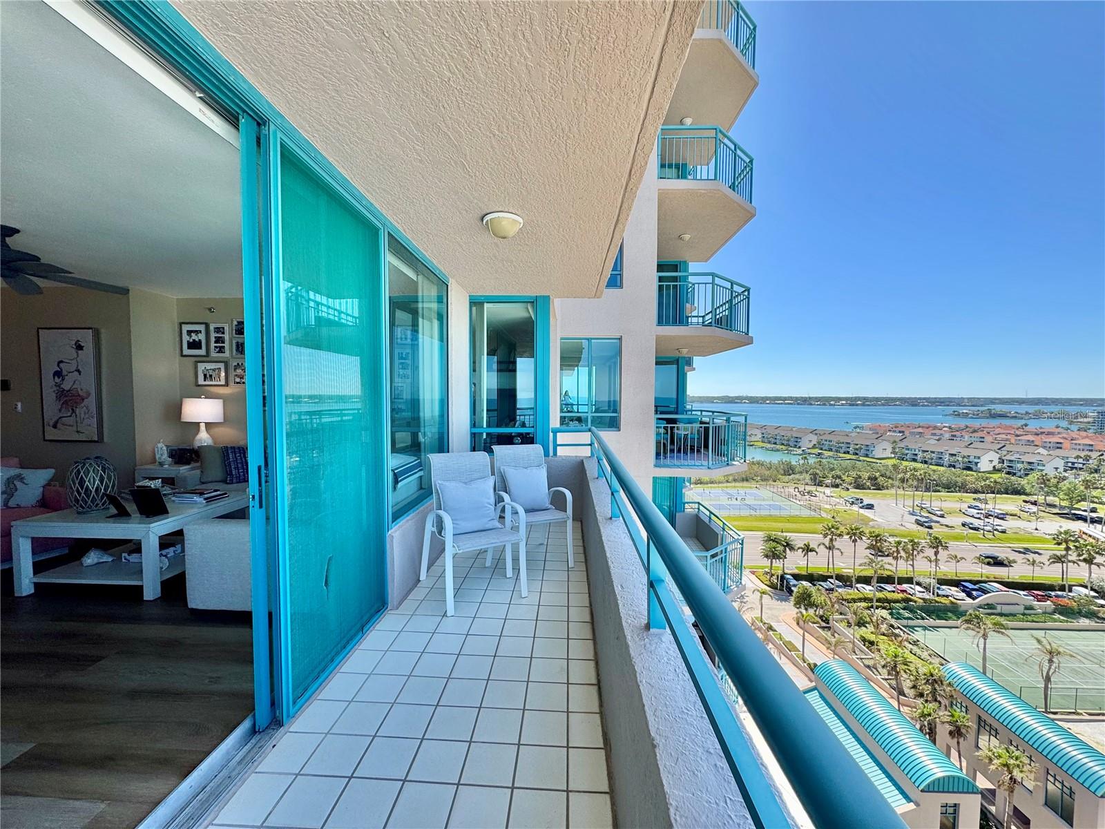 Image 7 of 64 For 1520 Gulf Boulevard 1403