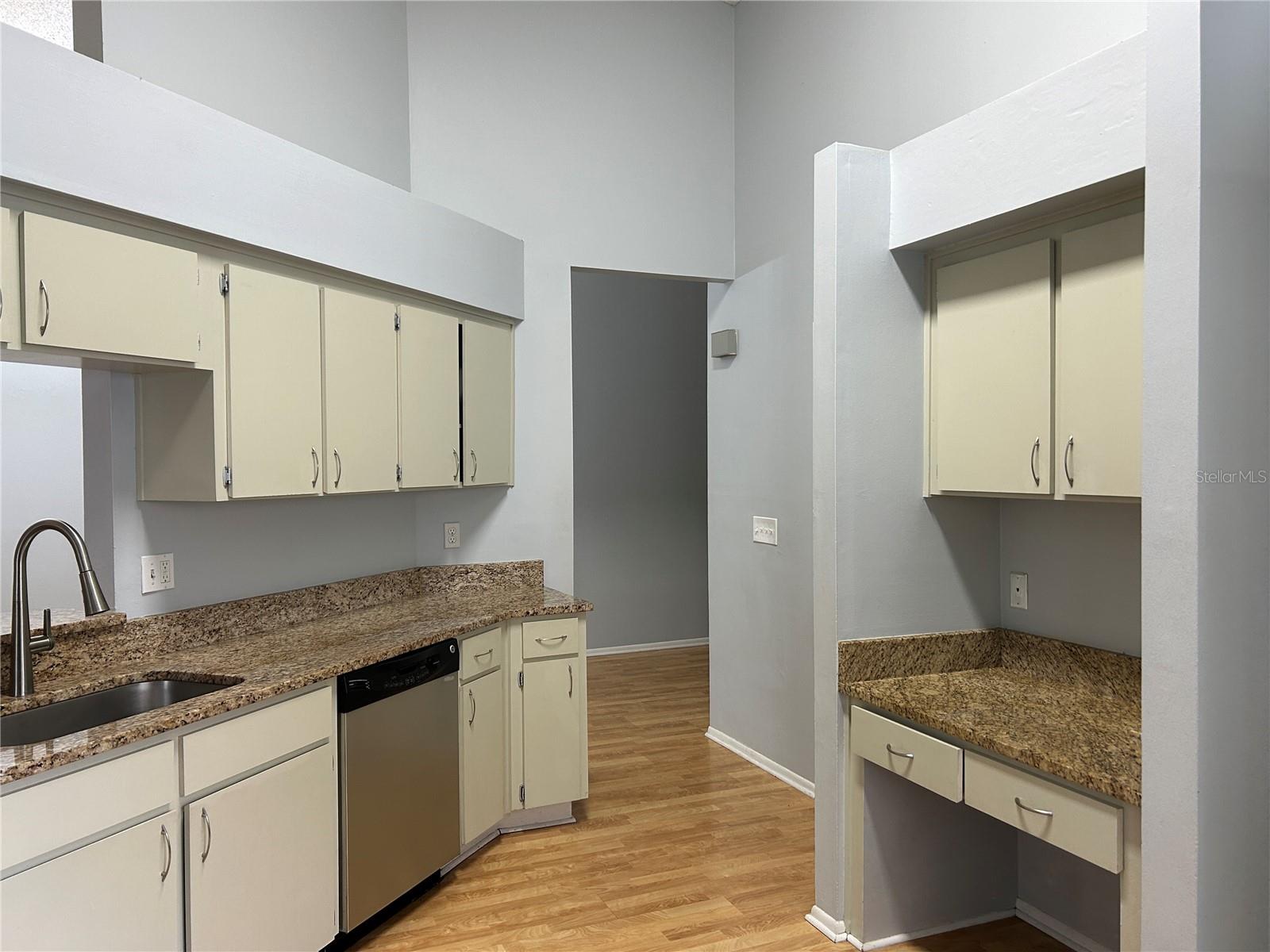 Image 3 of 31 For 8718 Imperial Court