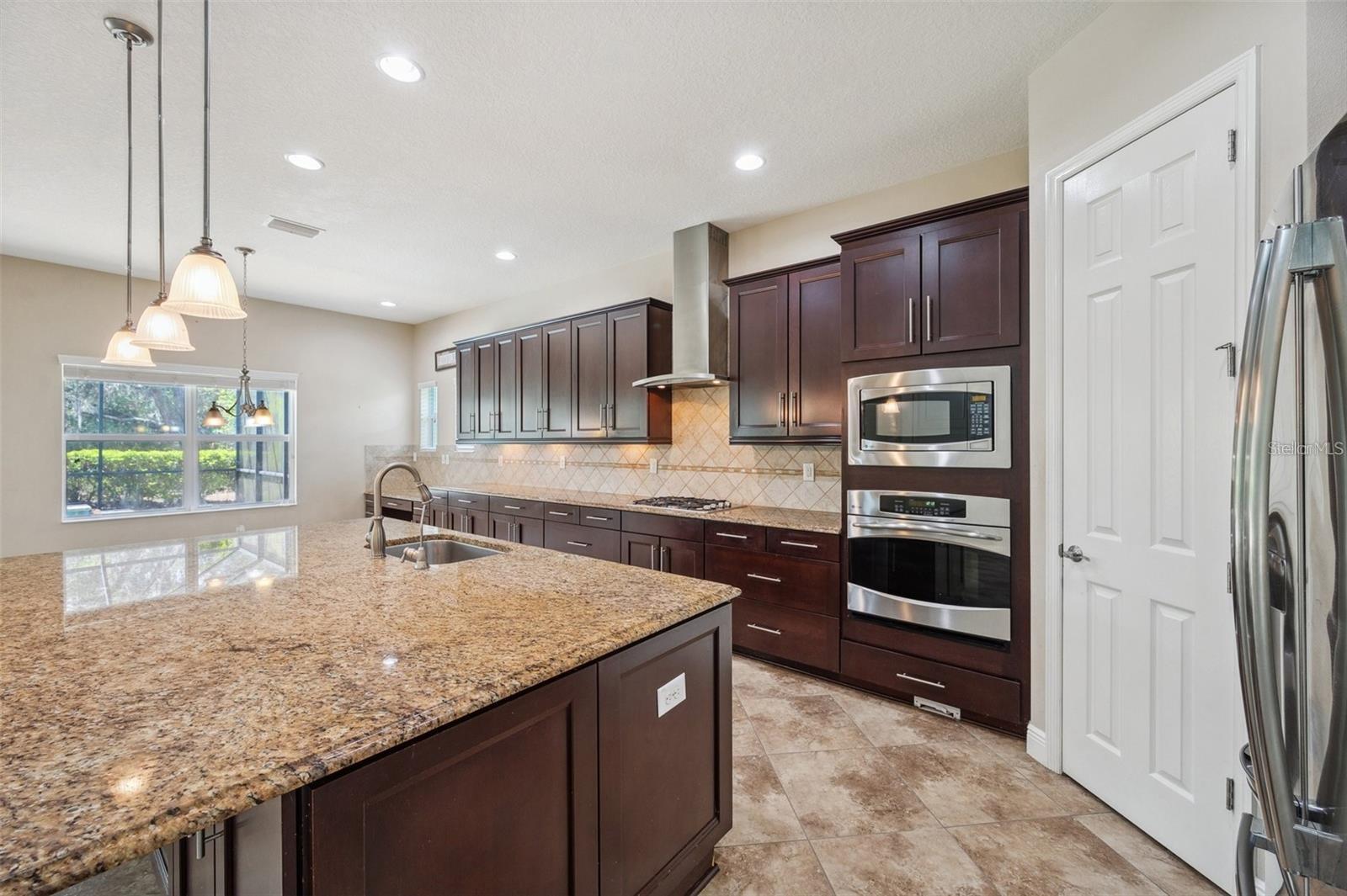 Image 19 of 71 For 5117 Longspur Court