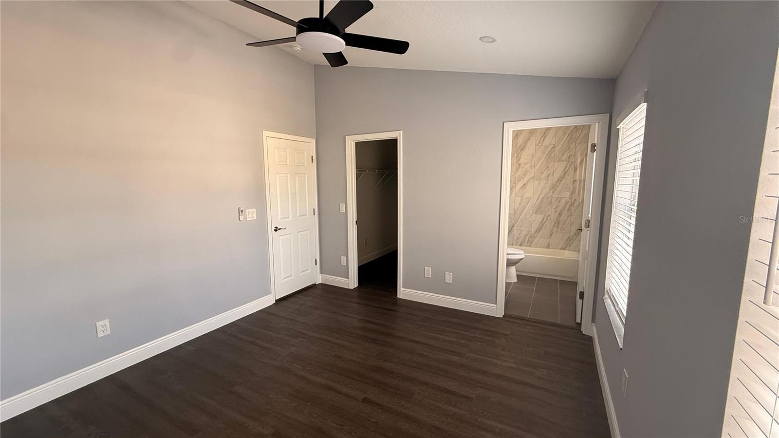 Image 10 of 19 For 6236 Olivedale Drive