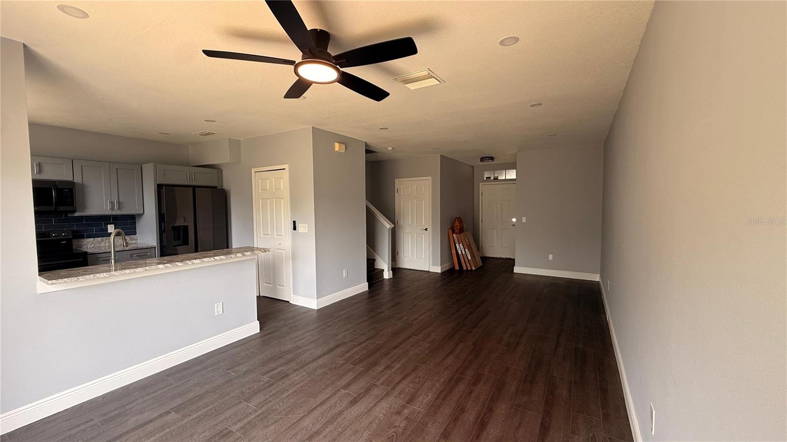 Image 3 of 19 For 6236 Olivedale Drive